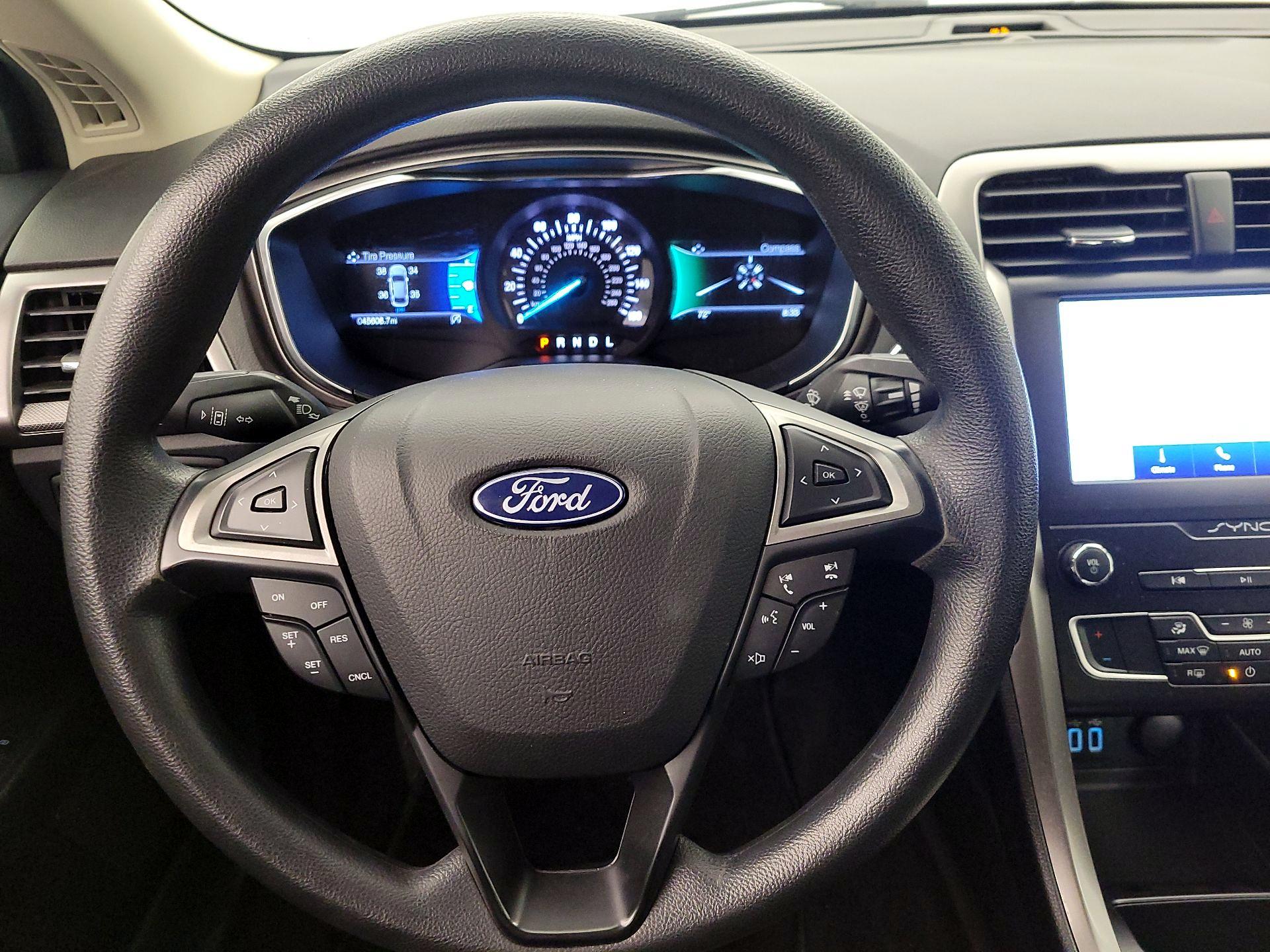Thumbnail: 2020 Ford Fusion - 10