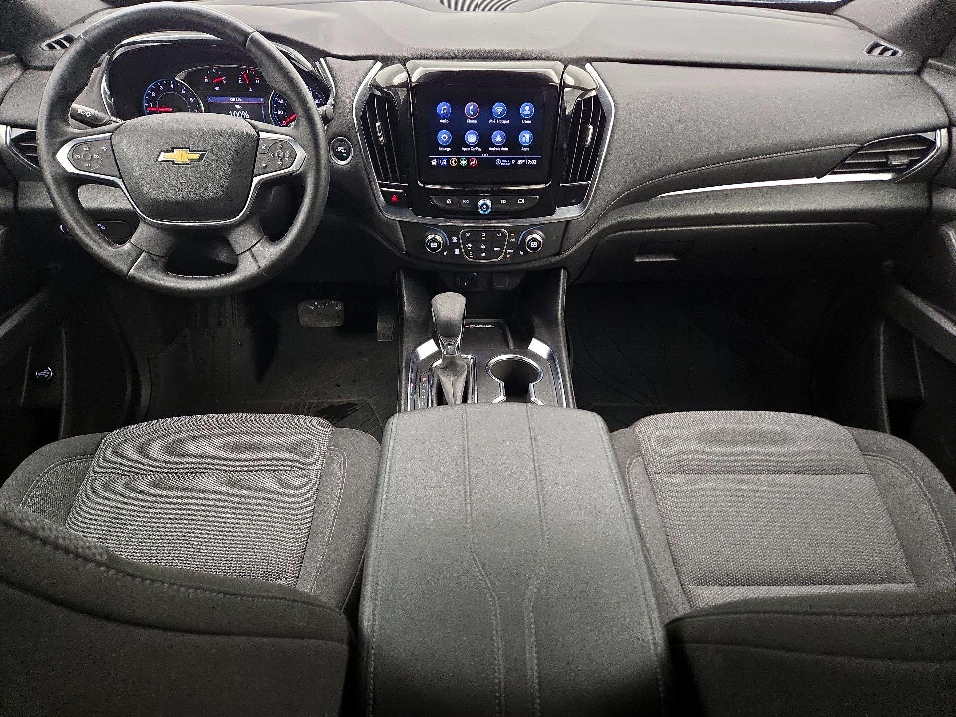 Thumbnail: 2023 Chevrolet Traverse - 9