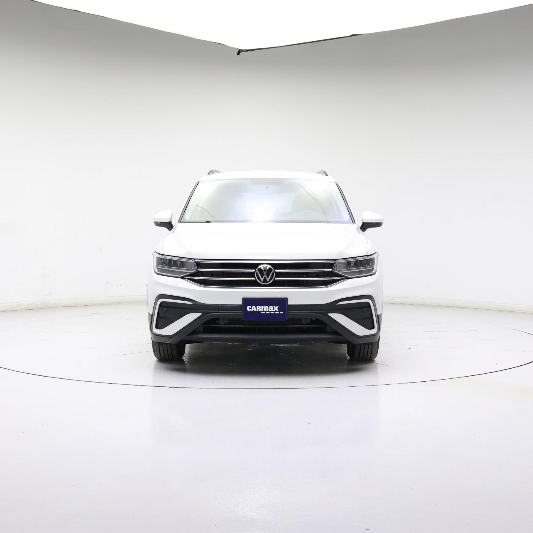 Thumbnail: 2022 Volkswagen Tiguan - 5