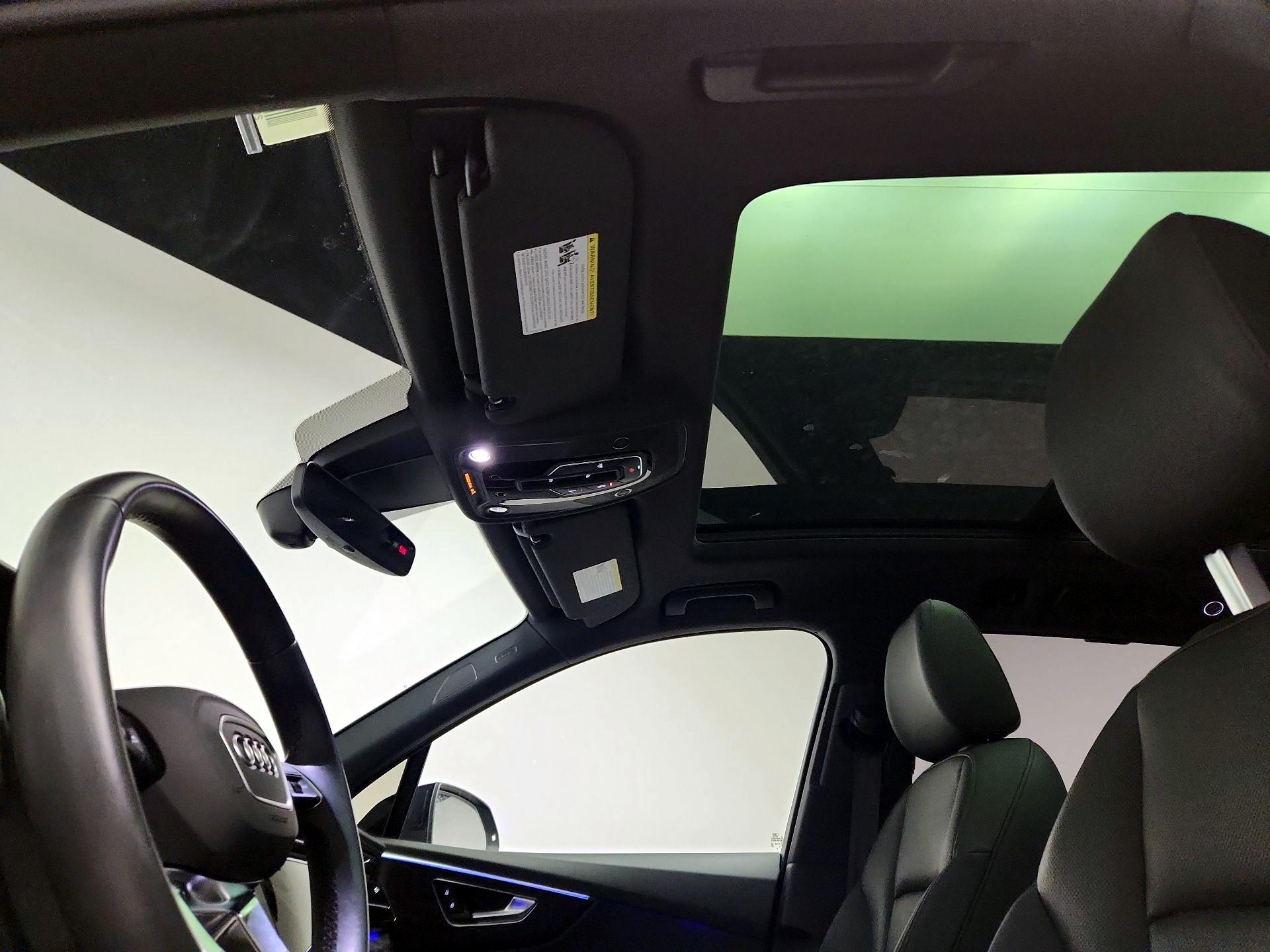 Thumbnail: 2021 Audi Q7 - 20