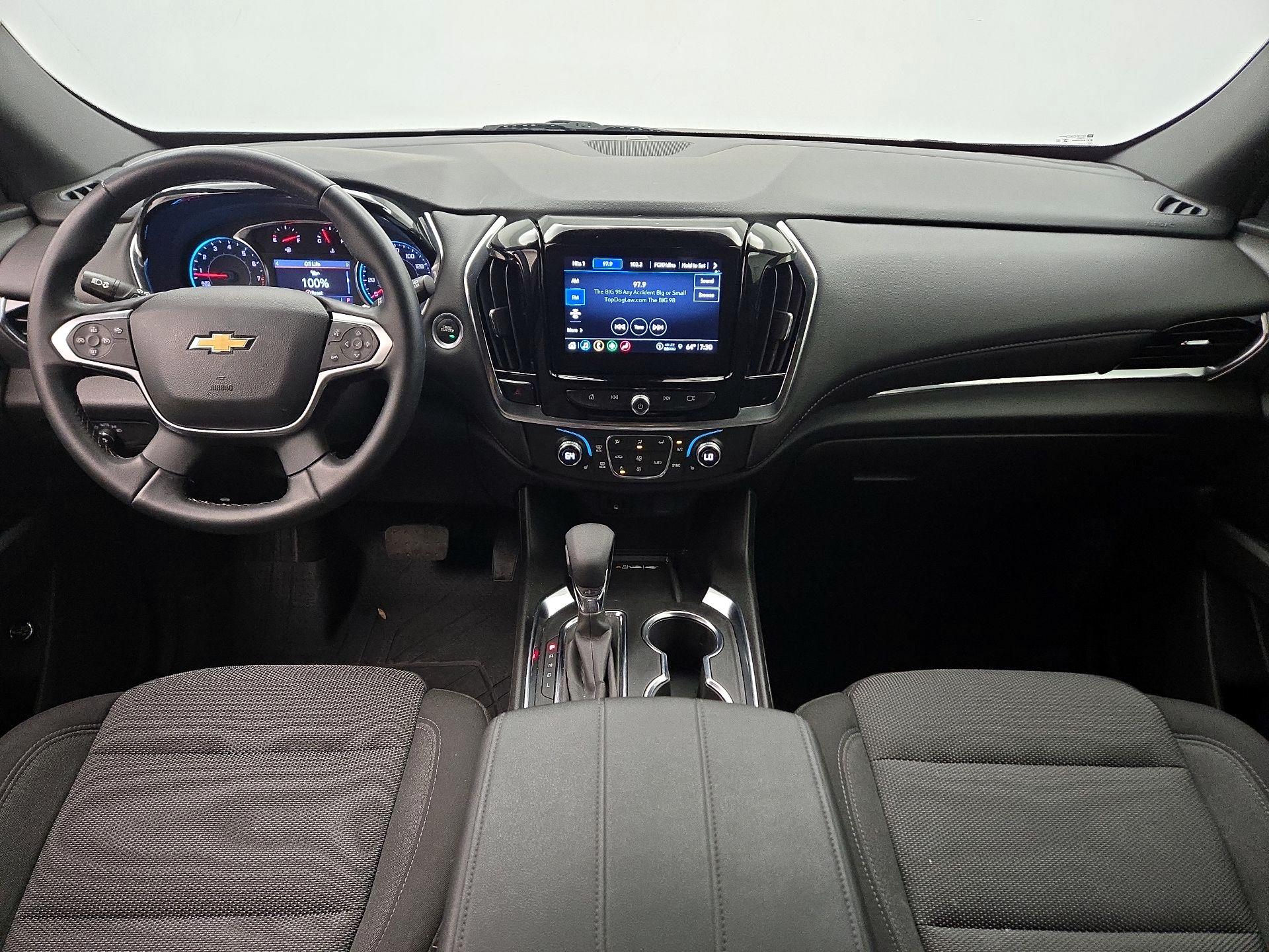 Thumbnail: 2023 Chevrolet Traverse - 9