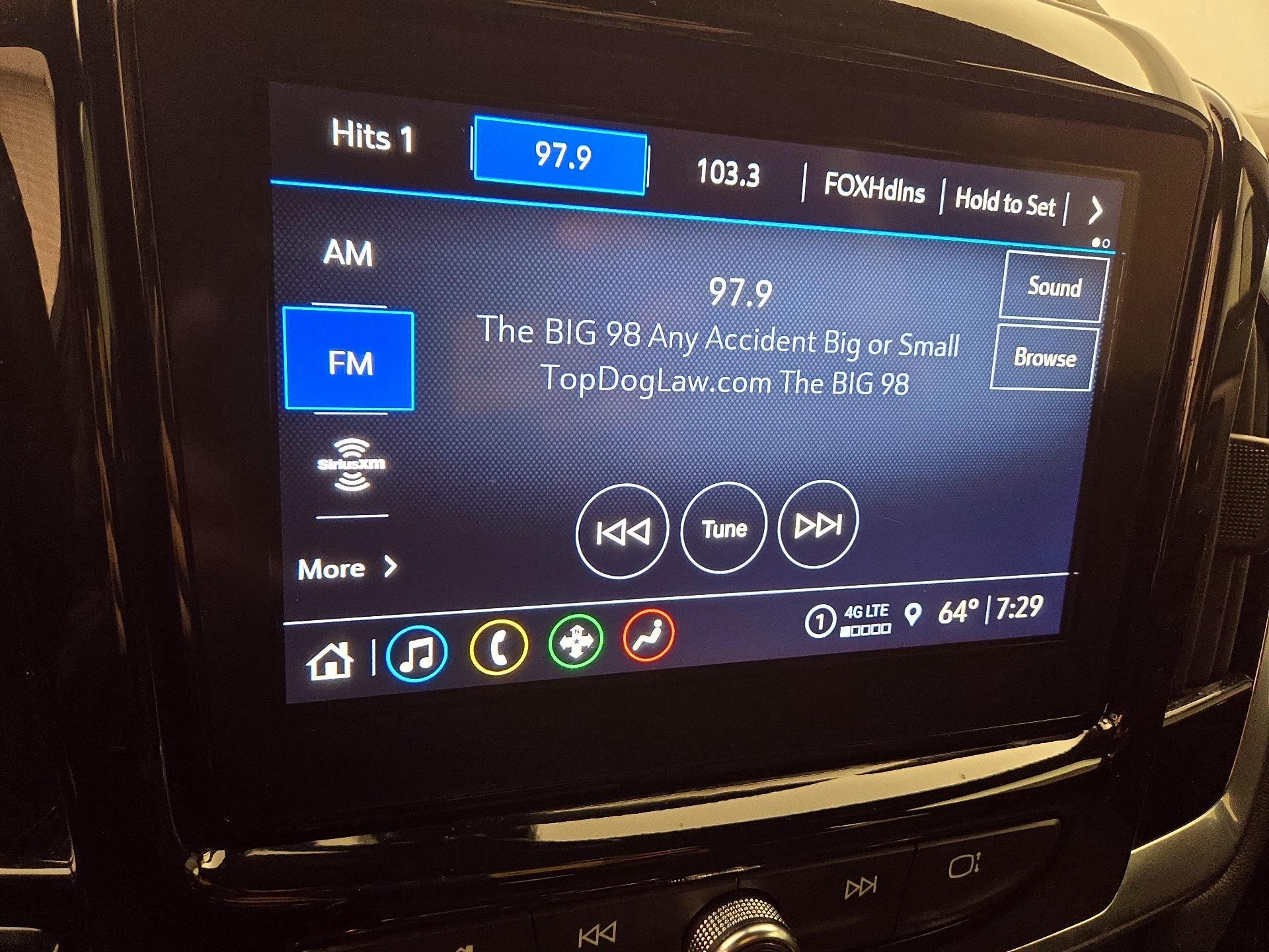 Thumbnail: 2023 Chevrolet Traverse - 15