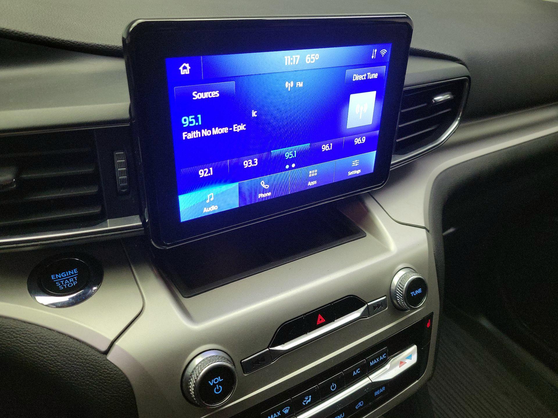 Thumbnail: 2022 Ford Explorer - 15