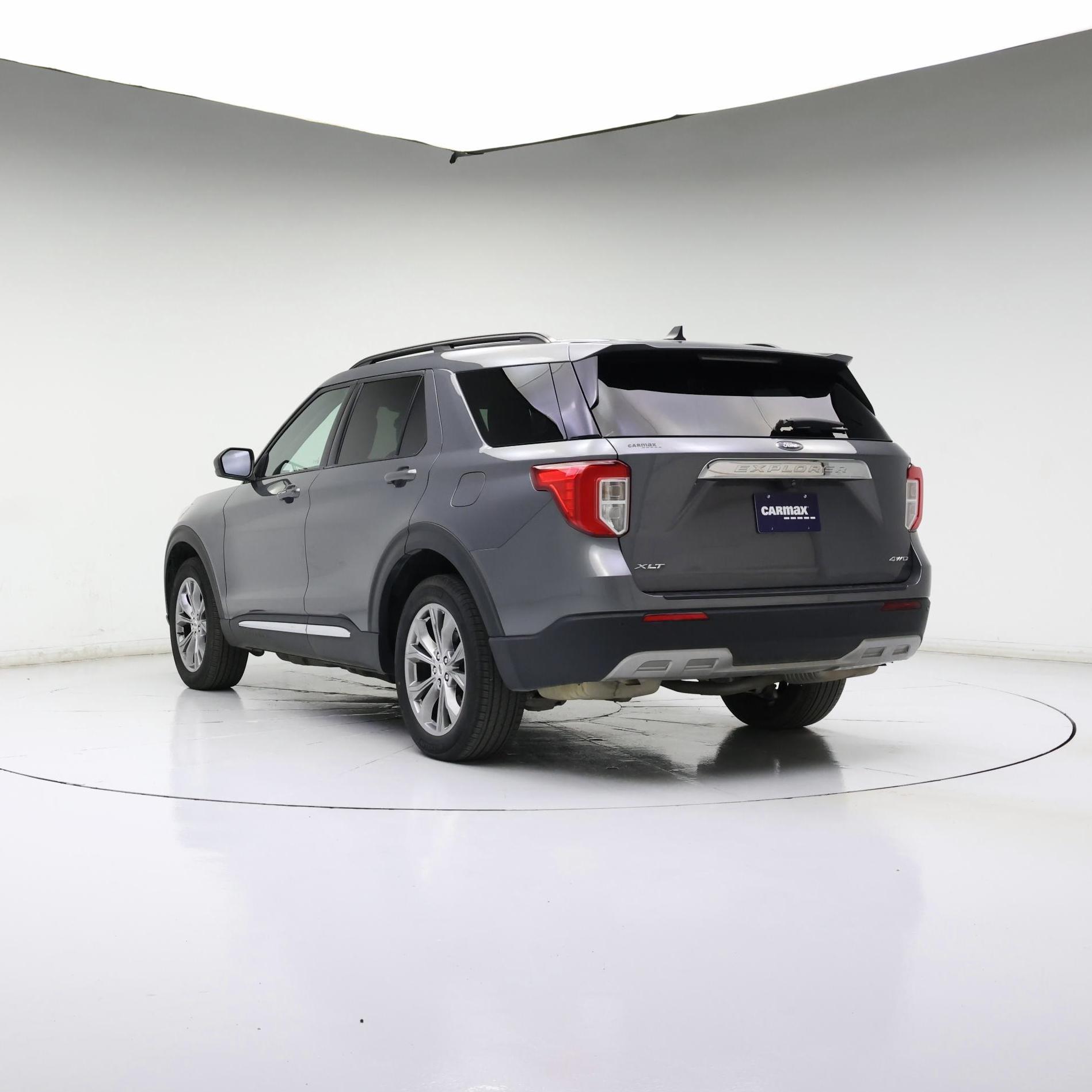 Thumbnail: 2022 Ford Explorer - 2