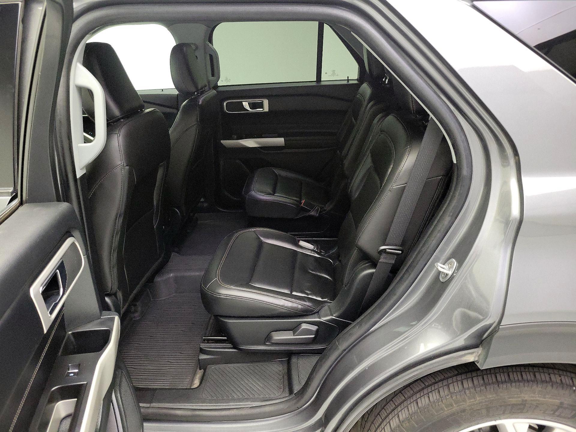 Thumbnail: 2022 Ford Explorer - 19