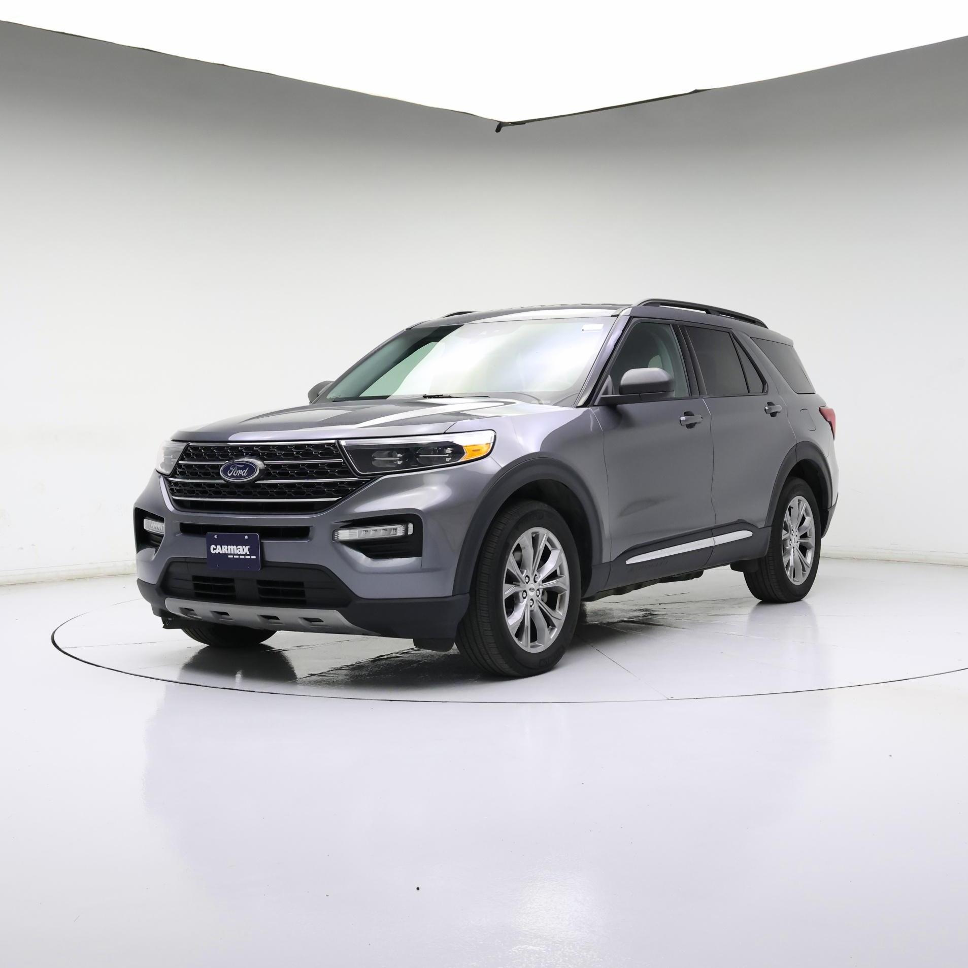 Thumbnail: 2022 Ford Explorer - 4