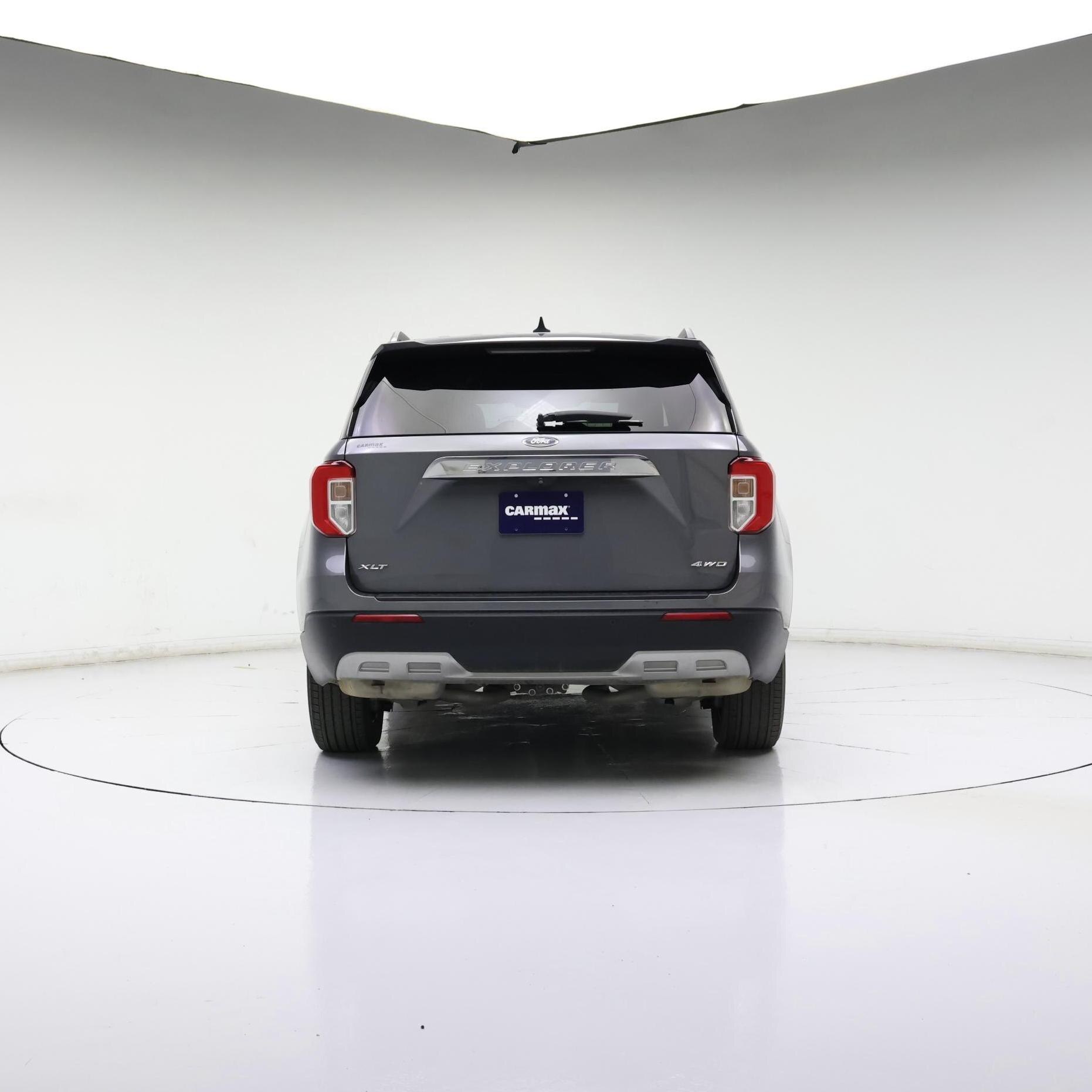 Thumbnail: 2022 Ford Explorer - 6