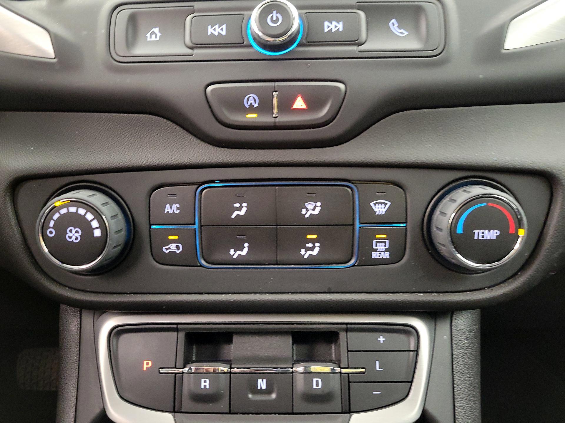 Thumbnail: 2023 GMC Terrain - 16