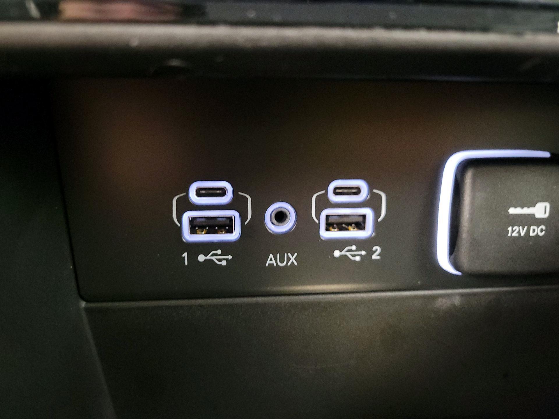 Thumbnail: 2023 Jeep Grand Cherokee - 19