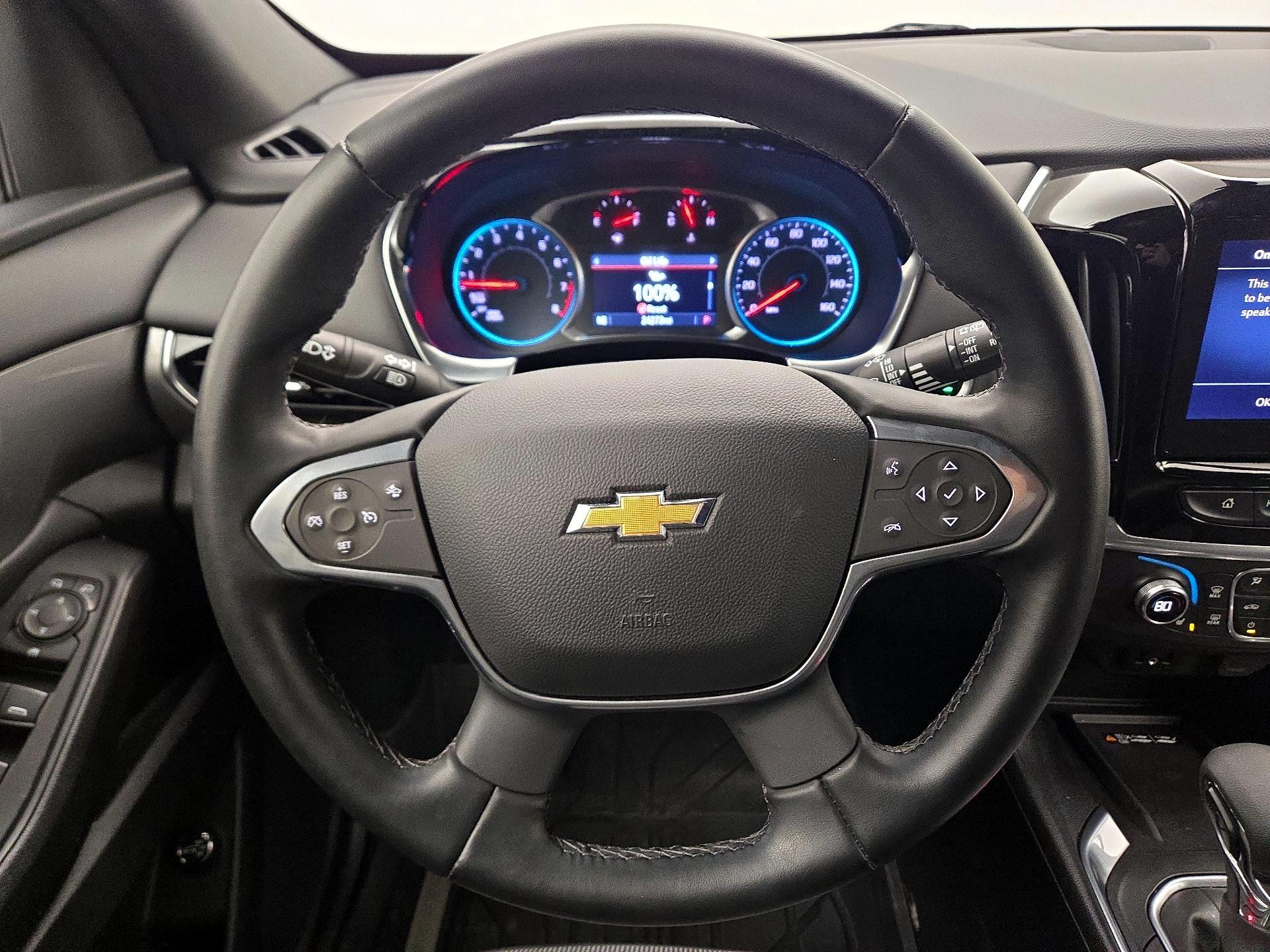 Thumbnail: 2023 Chevrolet Traverse - 10