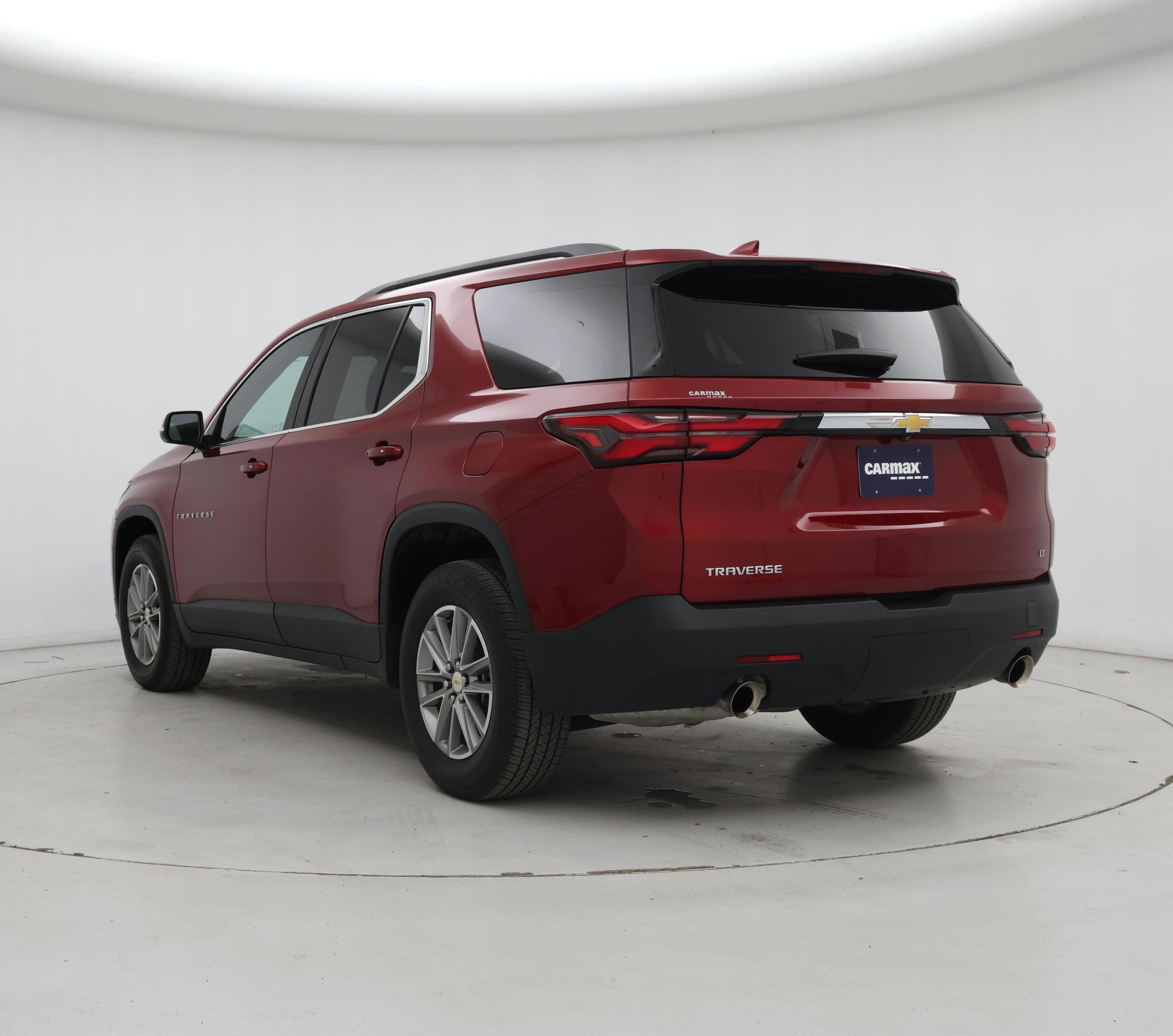 Thumbnail: 2023 Chevrolet Traverse - 2