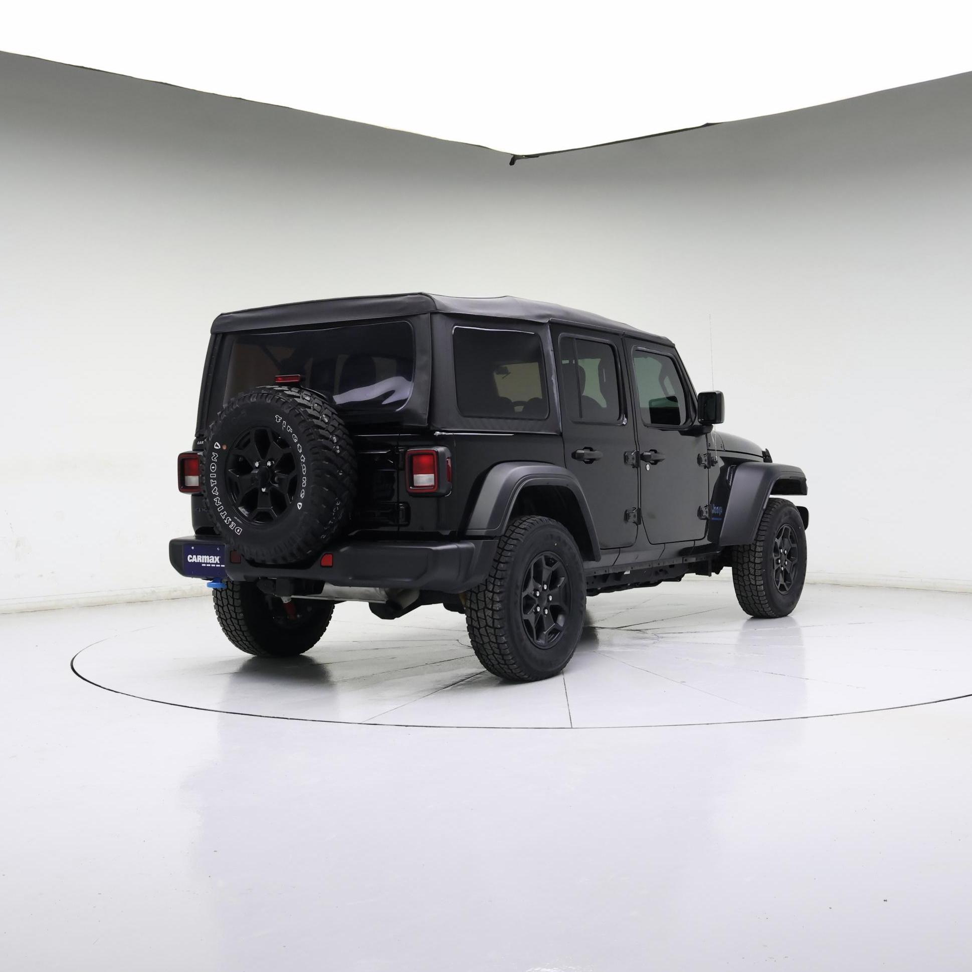 Thumbnail: 2023 Jeep Wrangler - 8