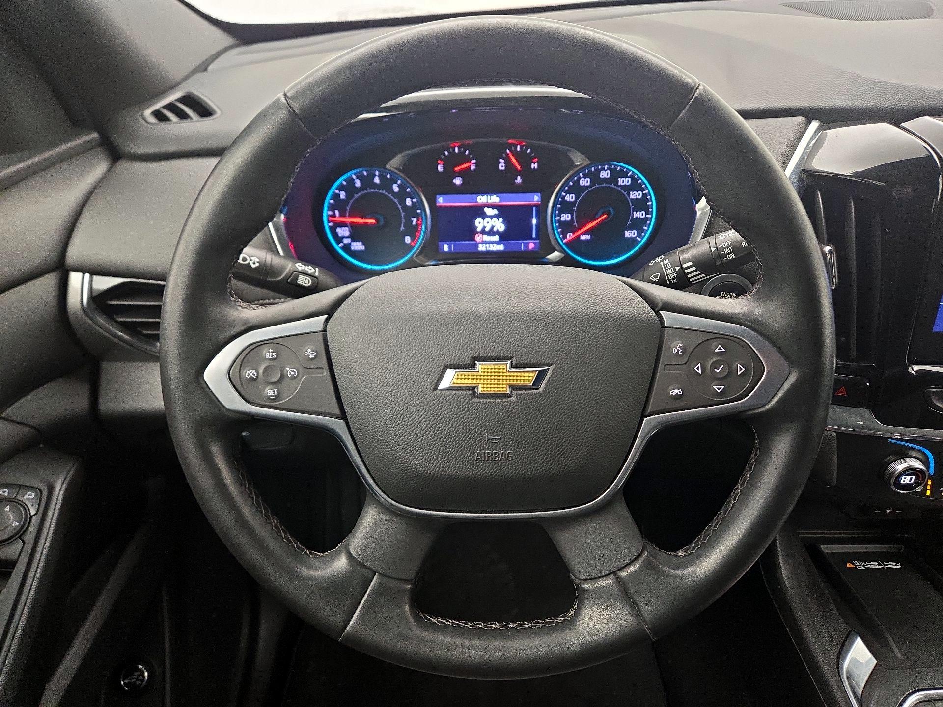 Thumbnail: 2023 Chevrolet Traverse - 10