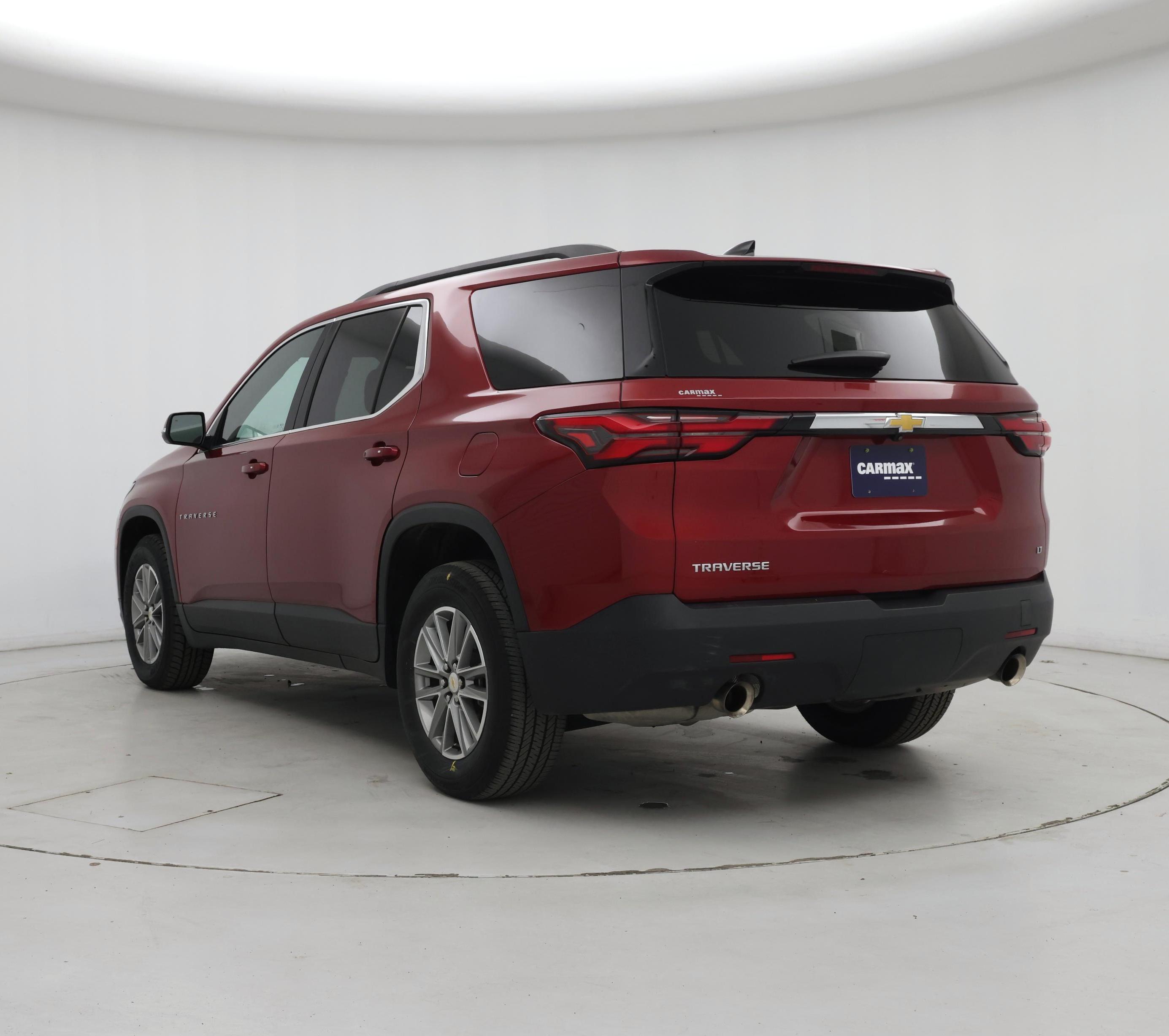 Thumbnail: 2023 Chevrolet Traverse - 2