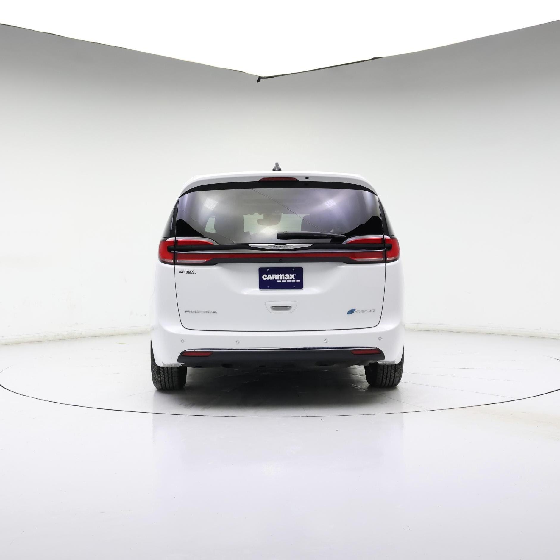 Thumbnail: 2023 Chrysler Pacifica - 6