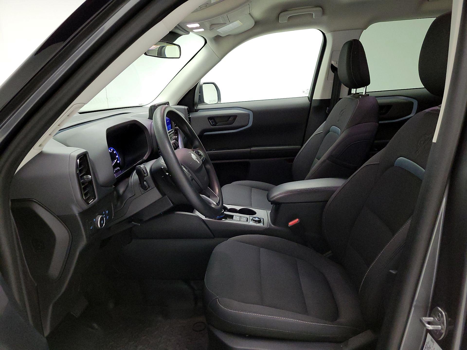 Thumbnail: 2021 Ford Bronco Sport - 11