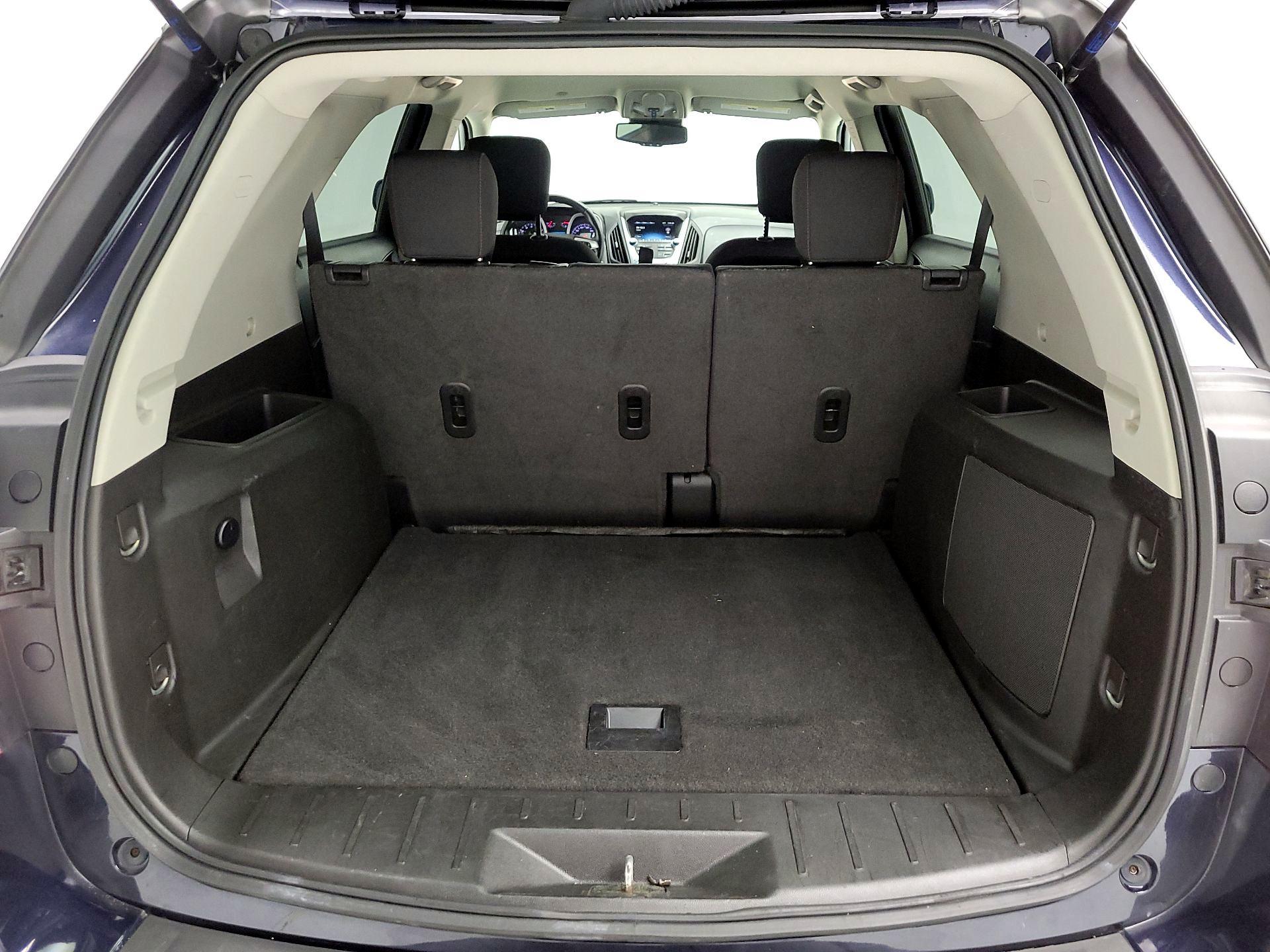 Thumbnail: 2015 Chevrolet Equinox - 16