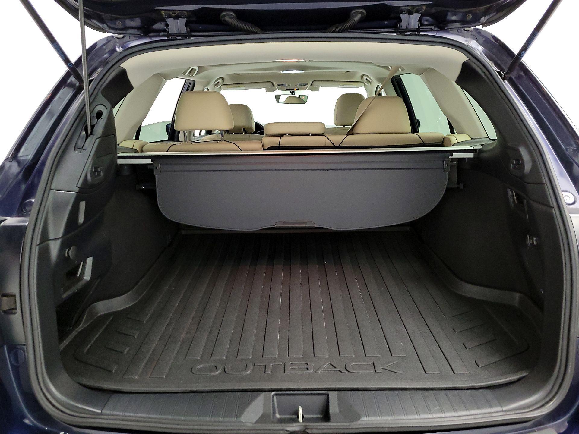 Thumbnail: 2018 Subaru Outback - 20