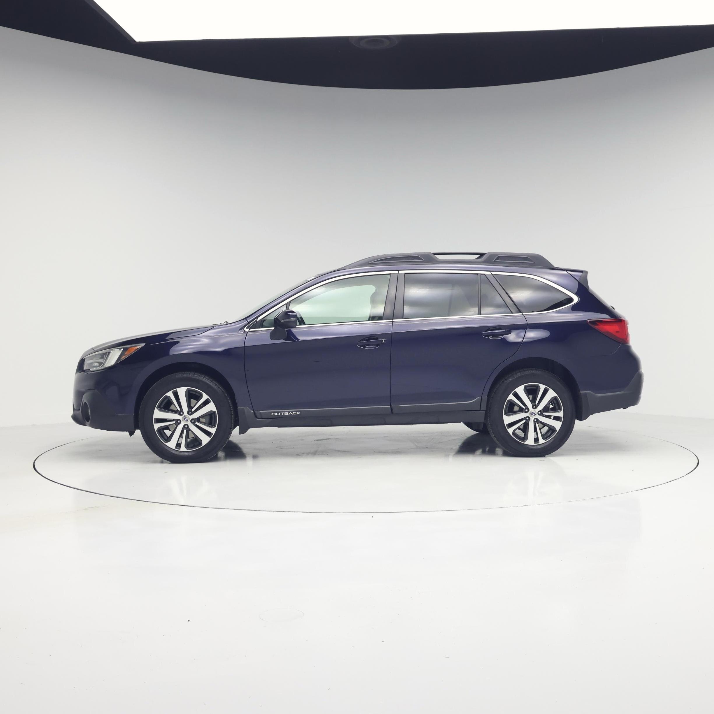 Thumbnail: 2018 Subaru Outback - 3