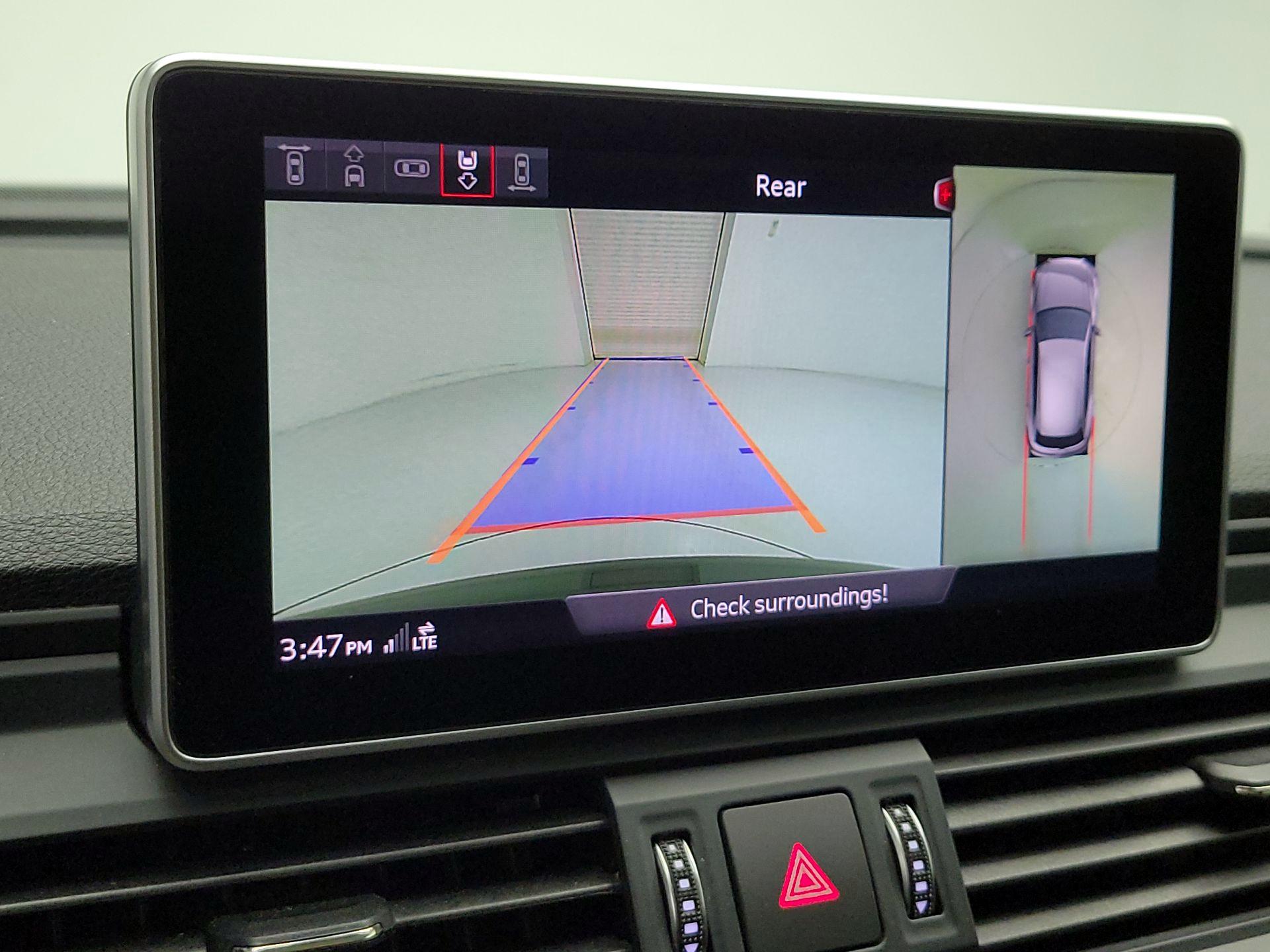 Thumbnail: 2019 Audi Q5 - 15