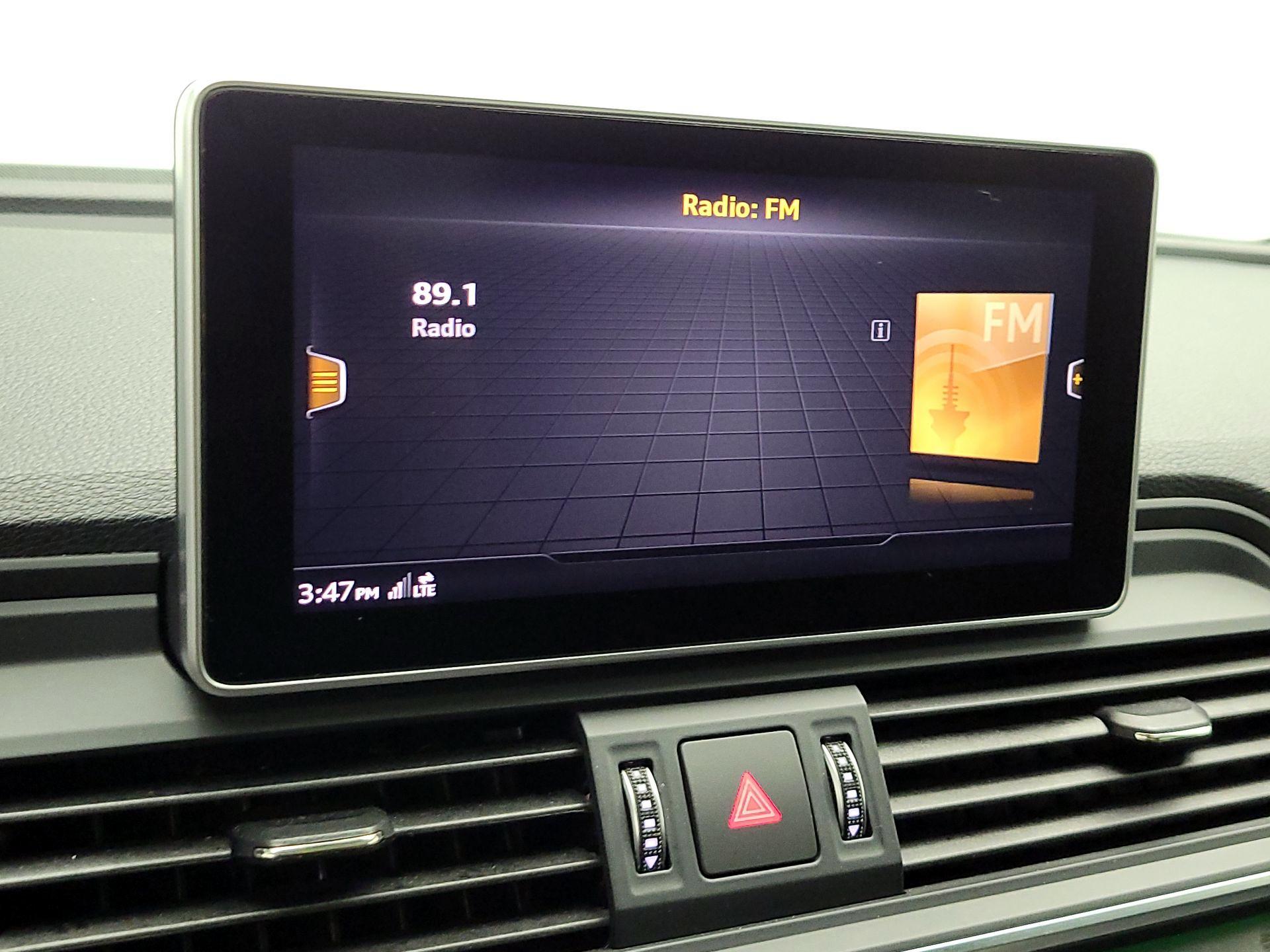 Thumbnail: 2019 Audi Q5 - 16