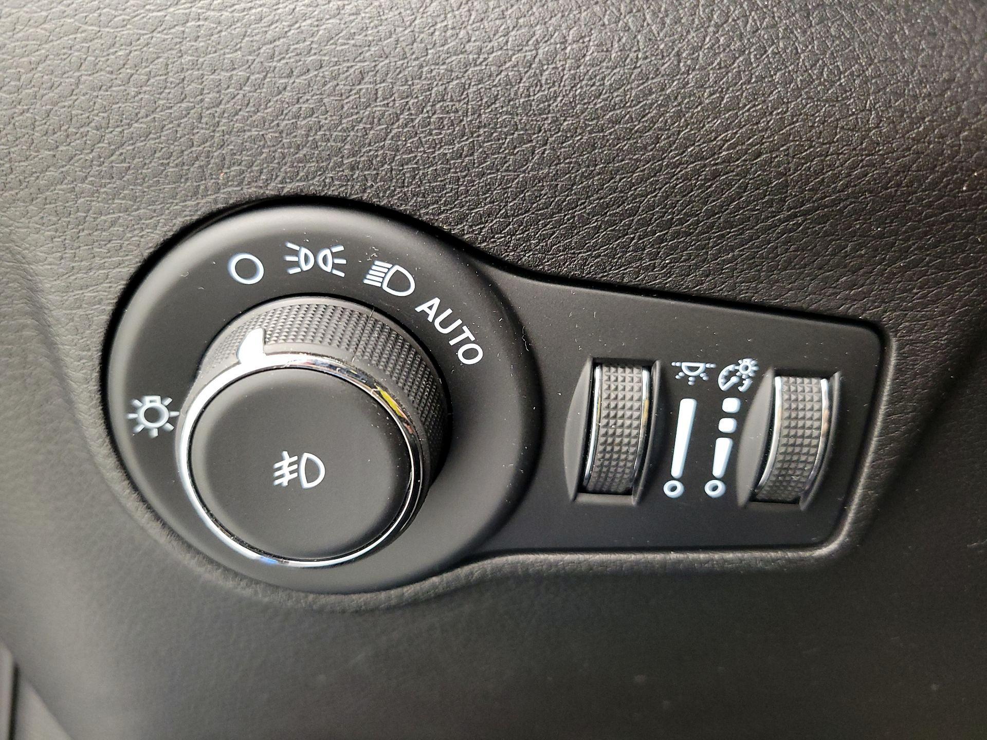 Thumbnail: 2024 Jeep Compass - 13