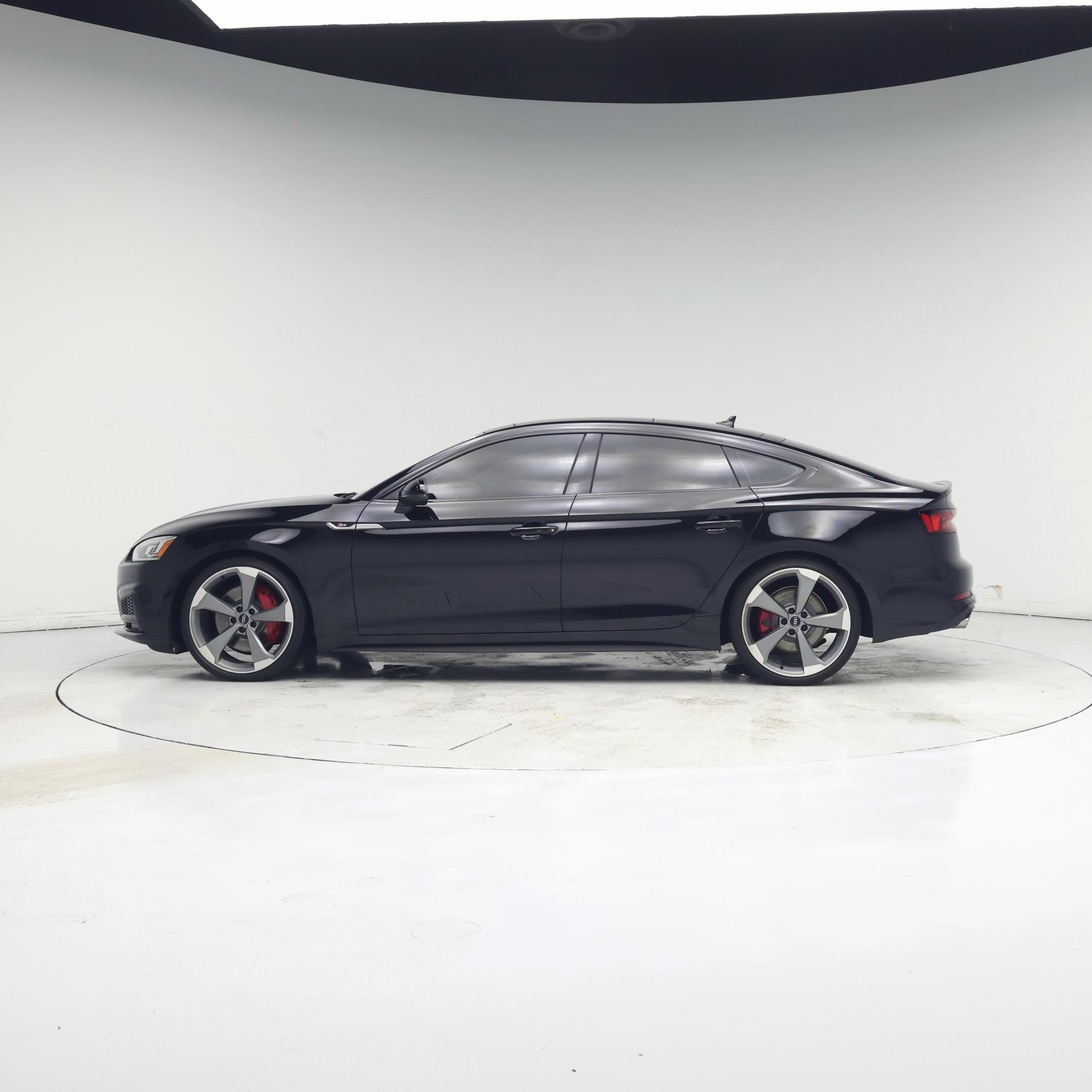 Thumbnail: 2019 Audi S5 - 3