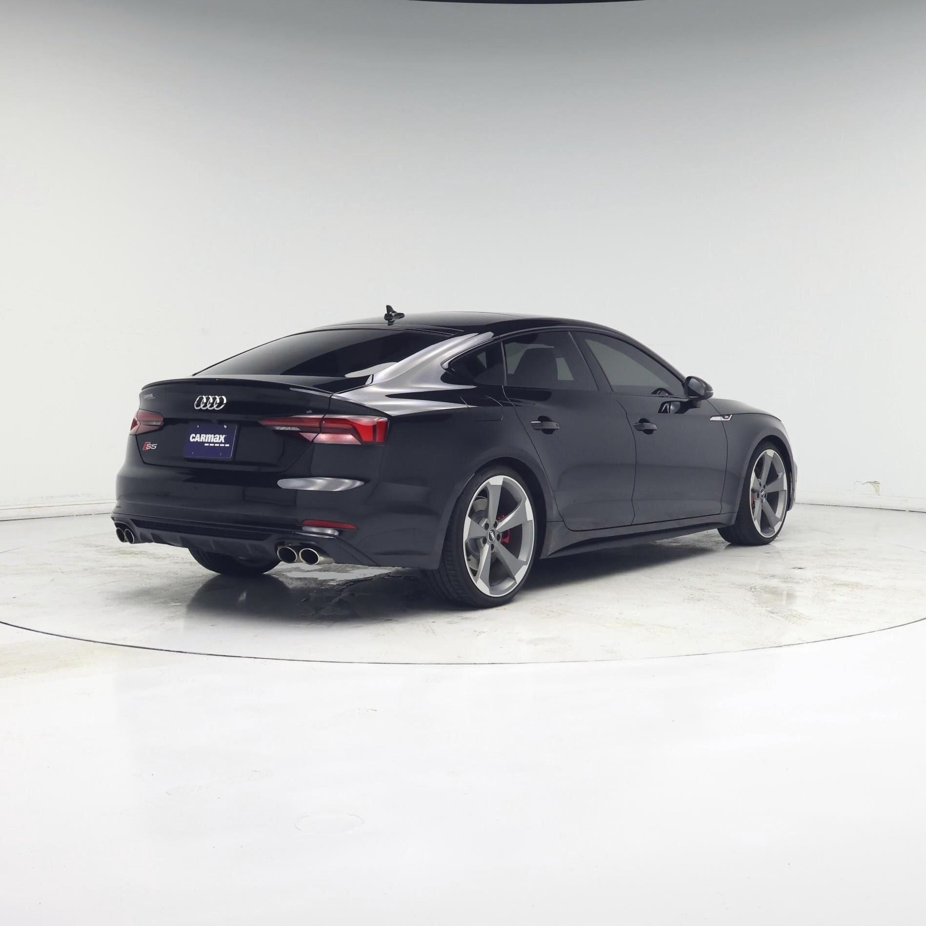 Thumbnail: 2019 Audi S5 - 8