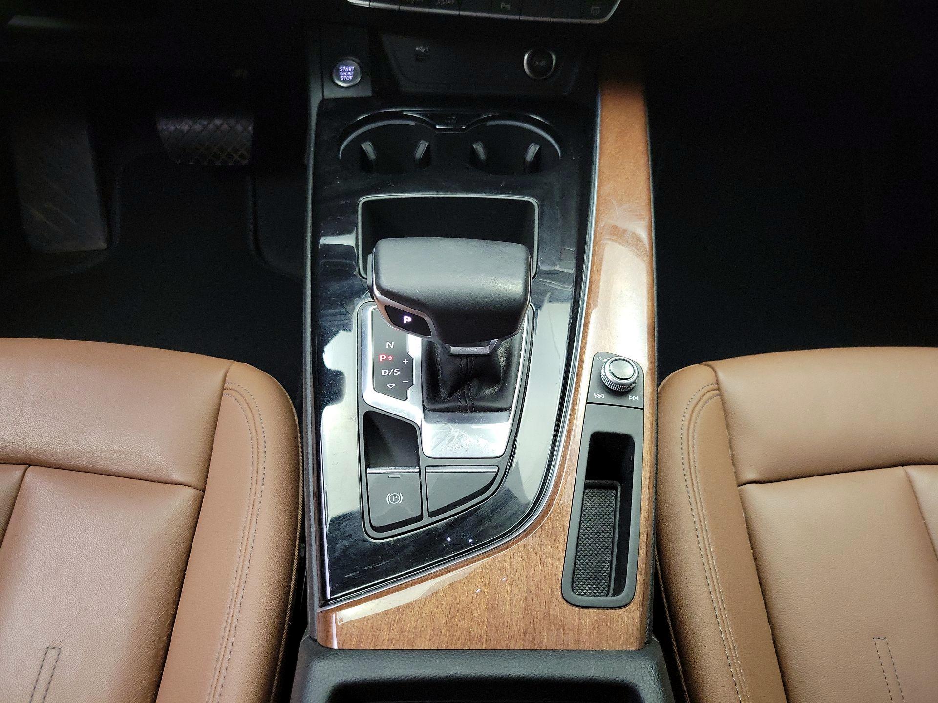 Thumbnail: 2022 Audi A4 - 17