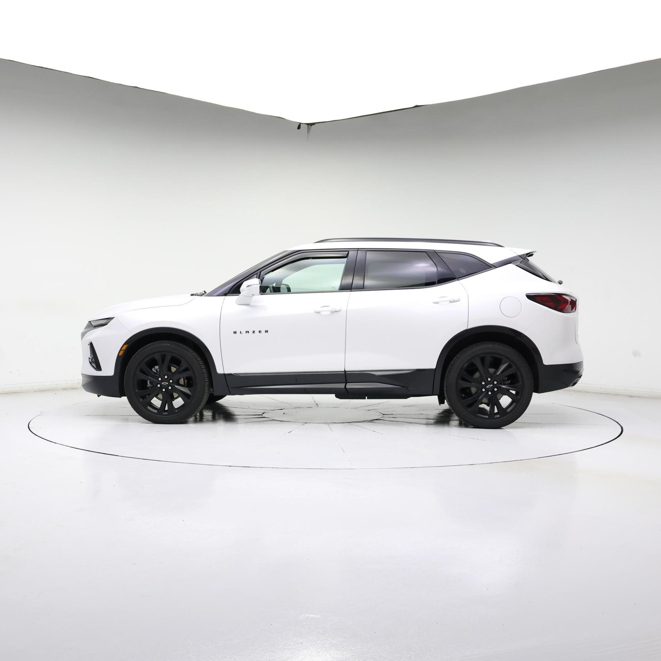 Thumbnail: 2021 Chevrolet Blazer - 3