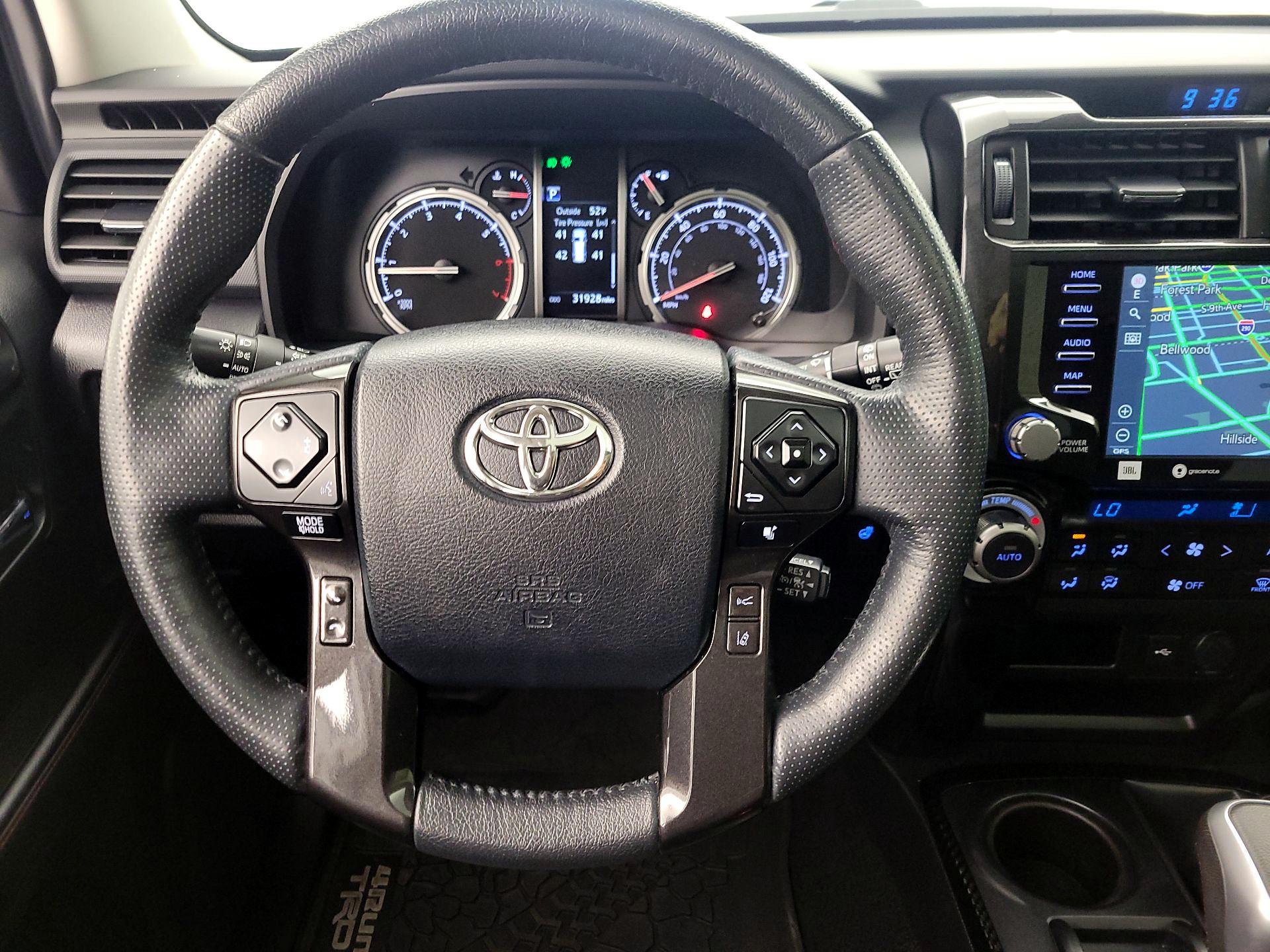 Thumbnail: 2023 Toyota 4Runner - 10