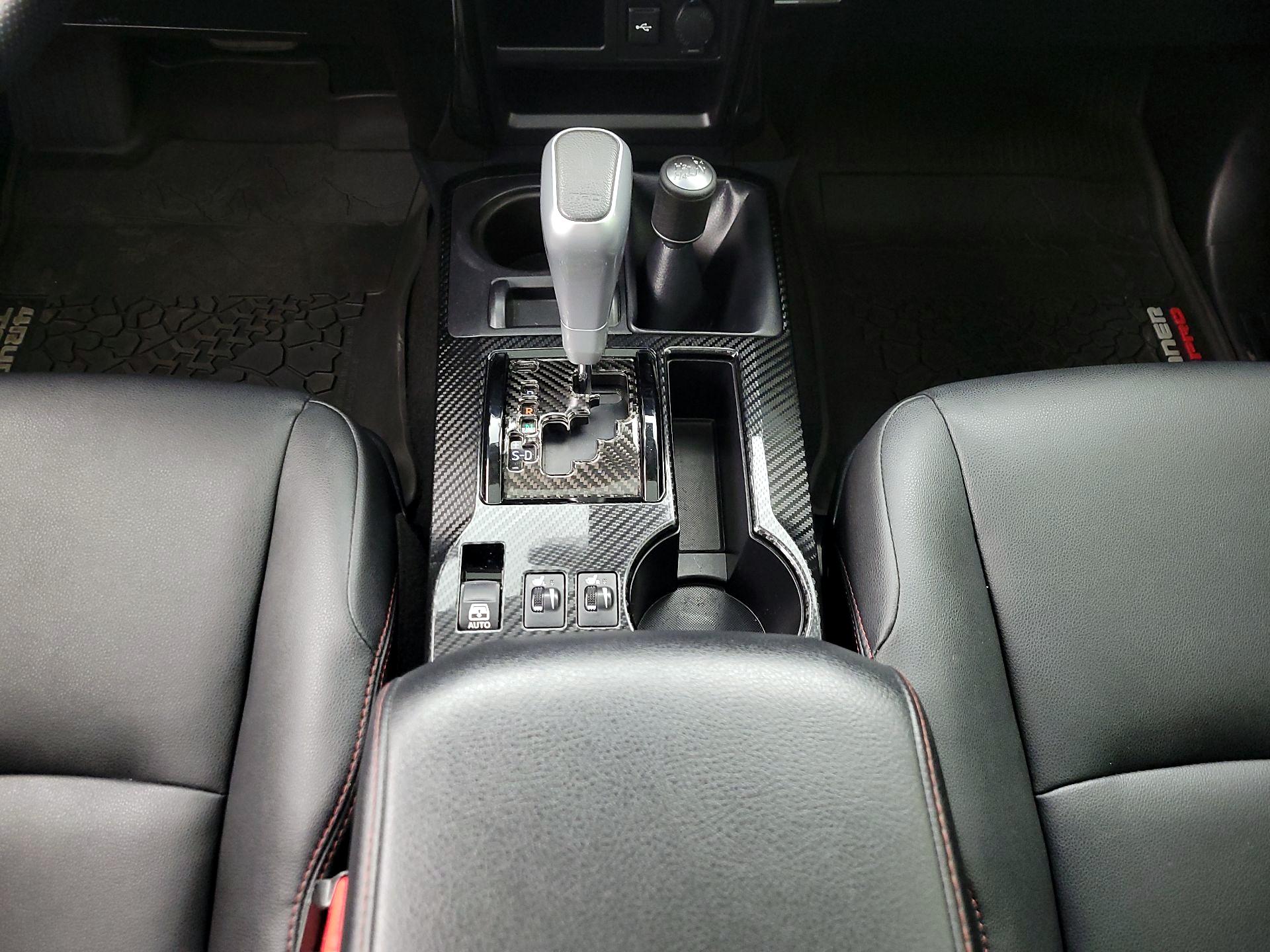 Thumbnail: 2023 Toyota 4Runner - 18