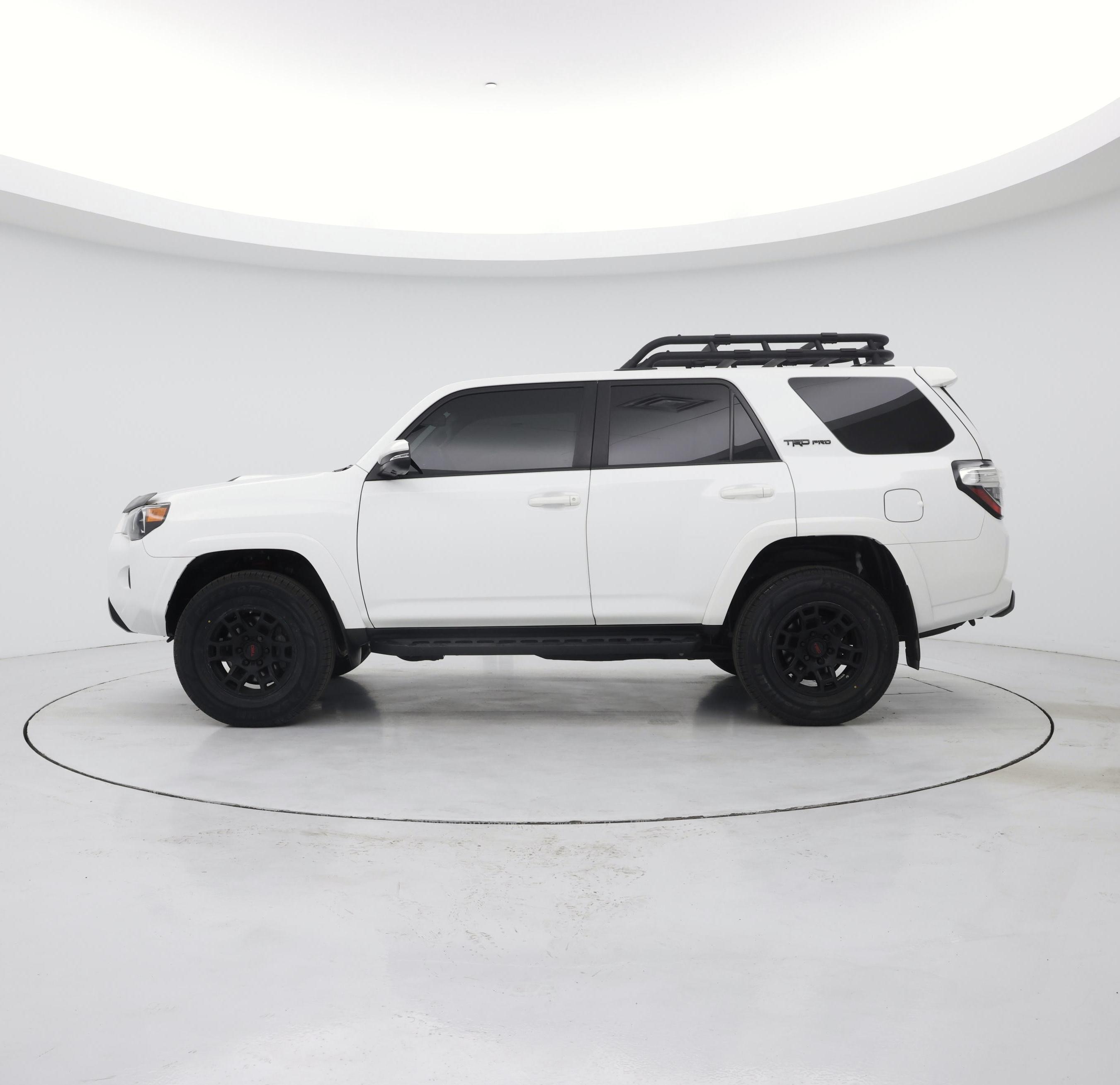 Thumbnail: 2023 Toyota 4Runner - 3
