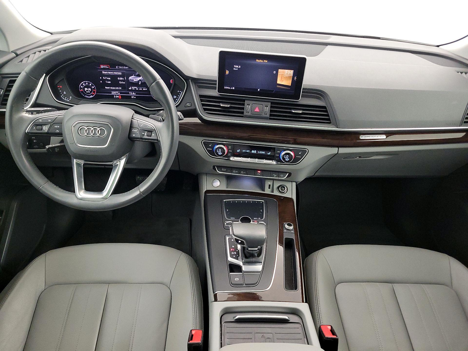Thumbnail: 2019 Audi Q5 - 9