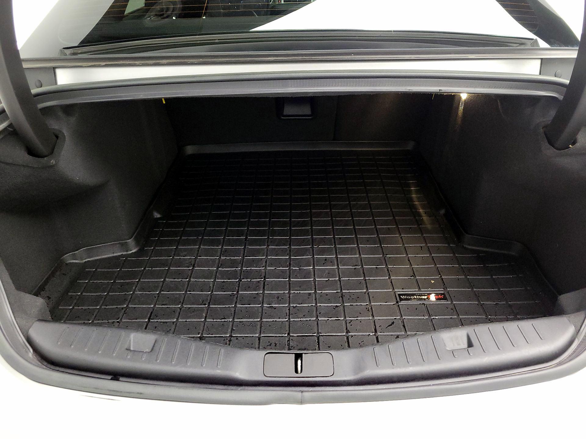 Thumbnail: 2017 Lincoln MKZ - 16