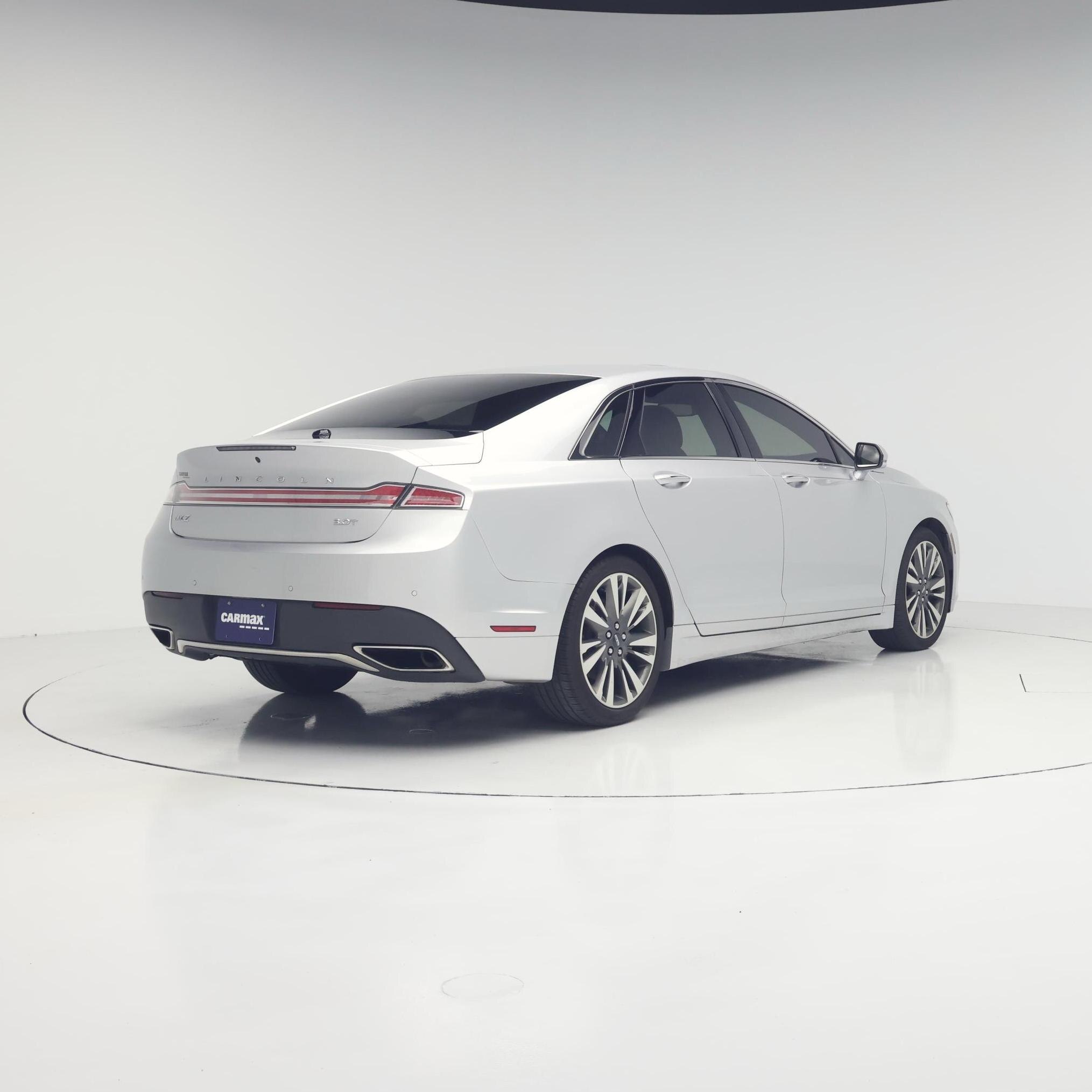 Thumbnail: 2017 Lincoln MKZ - 8