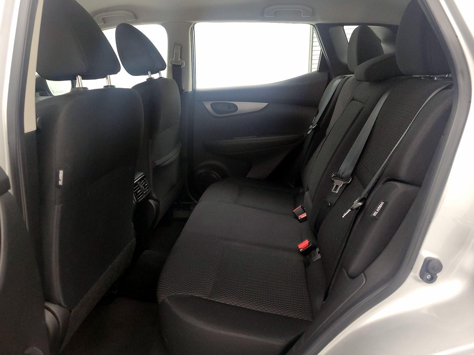 Thumbnail: 2022 Nissan Rogue Sport - 19