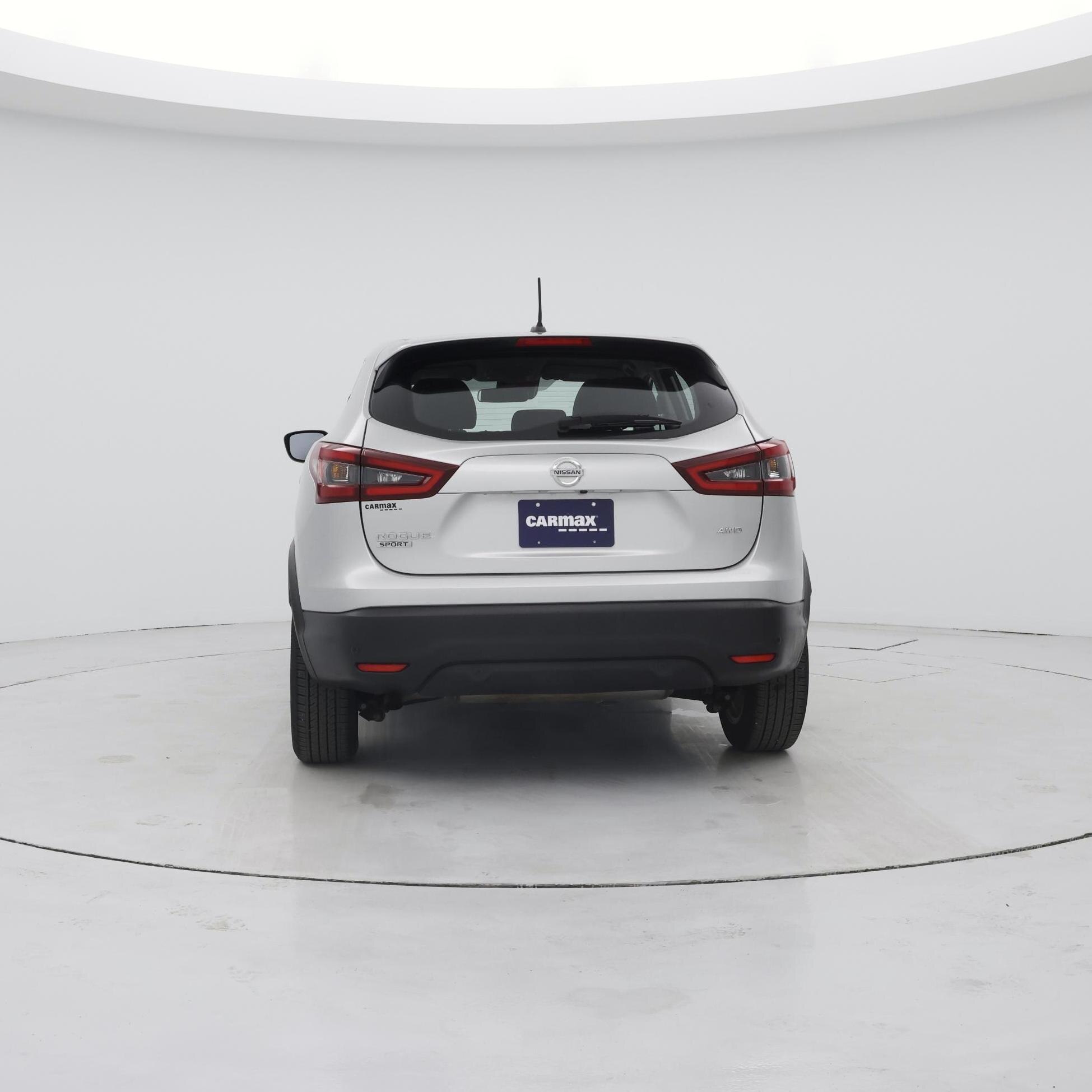 Thumbnail: 2022 Nissan Rogue Sport - 6