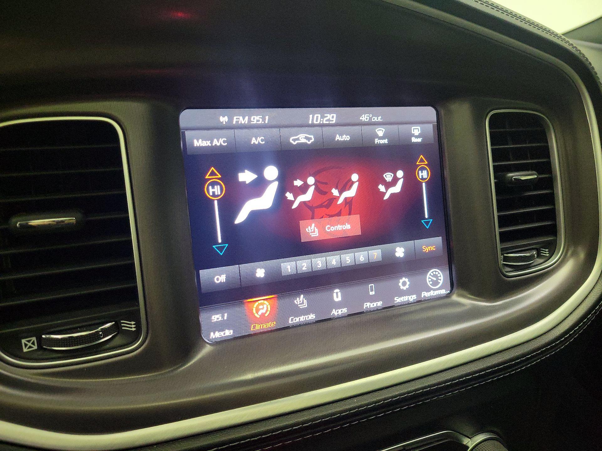 Thumbnail: 2020 Dodge Charger - 16