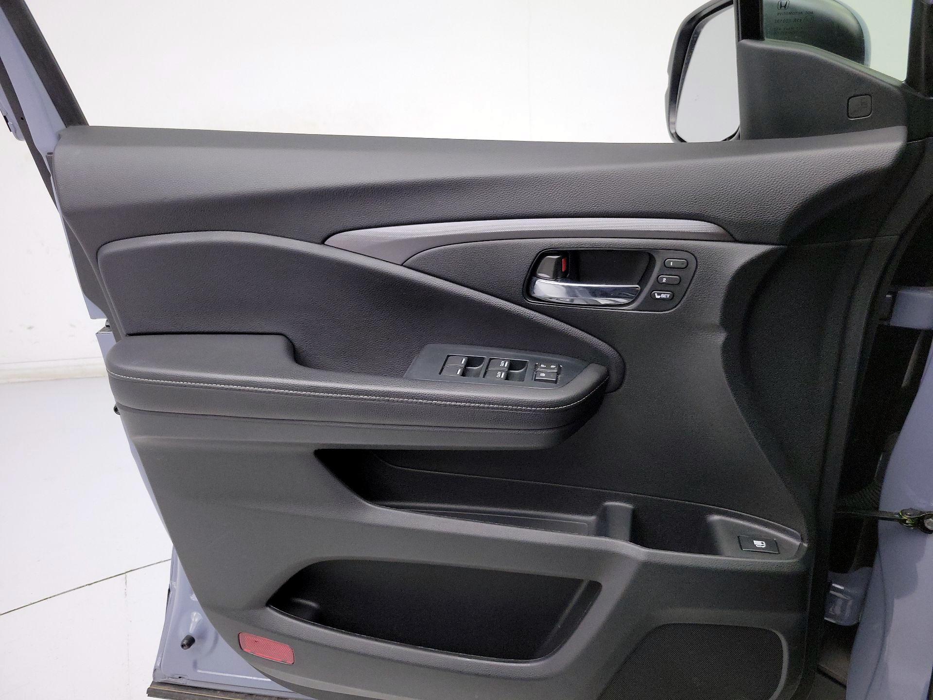 Thumbnail: 2023 Honda Ridgeline - 12