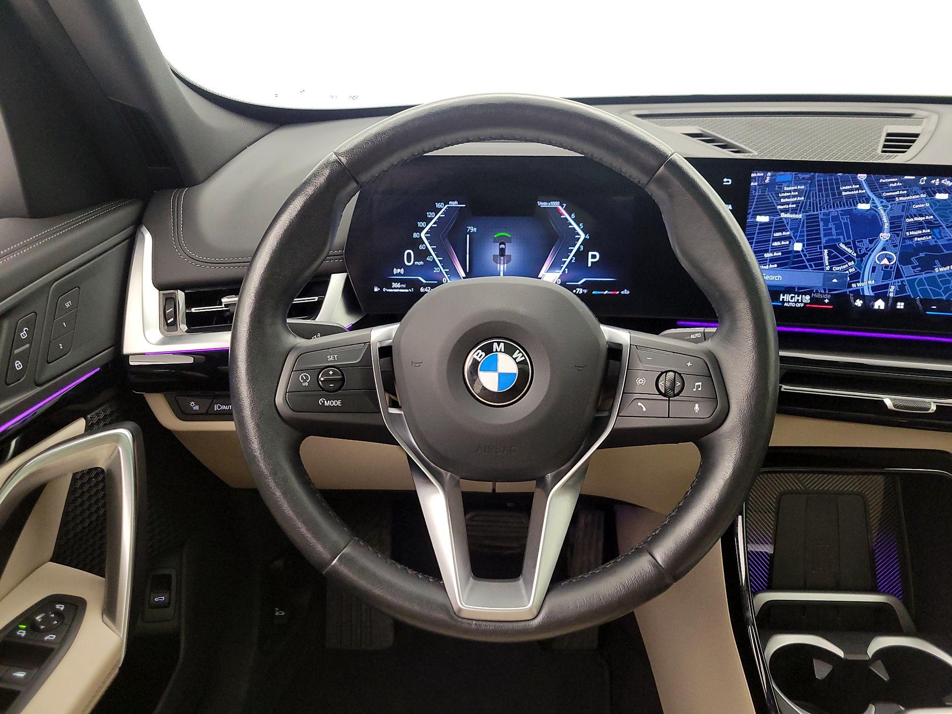 Thumbnail: 2024 BMW X1 - 10