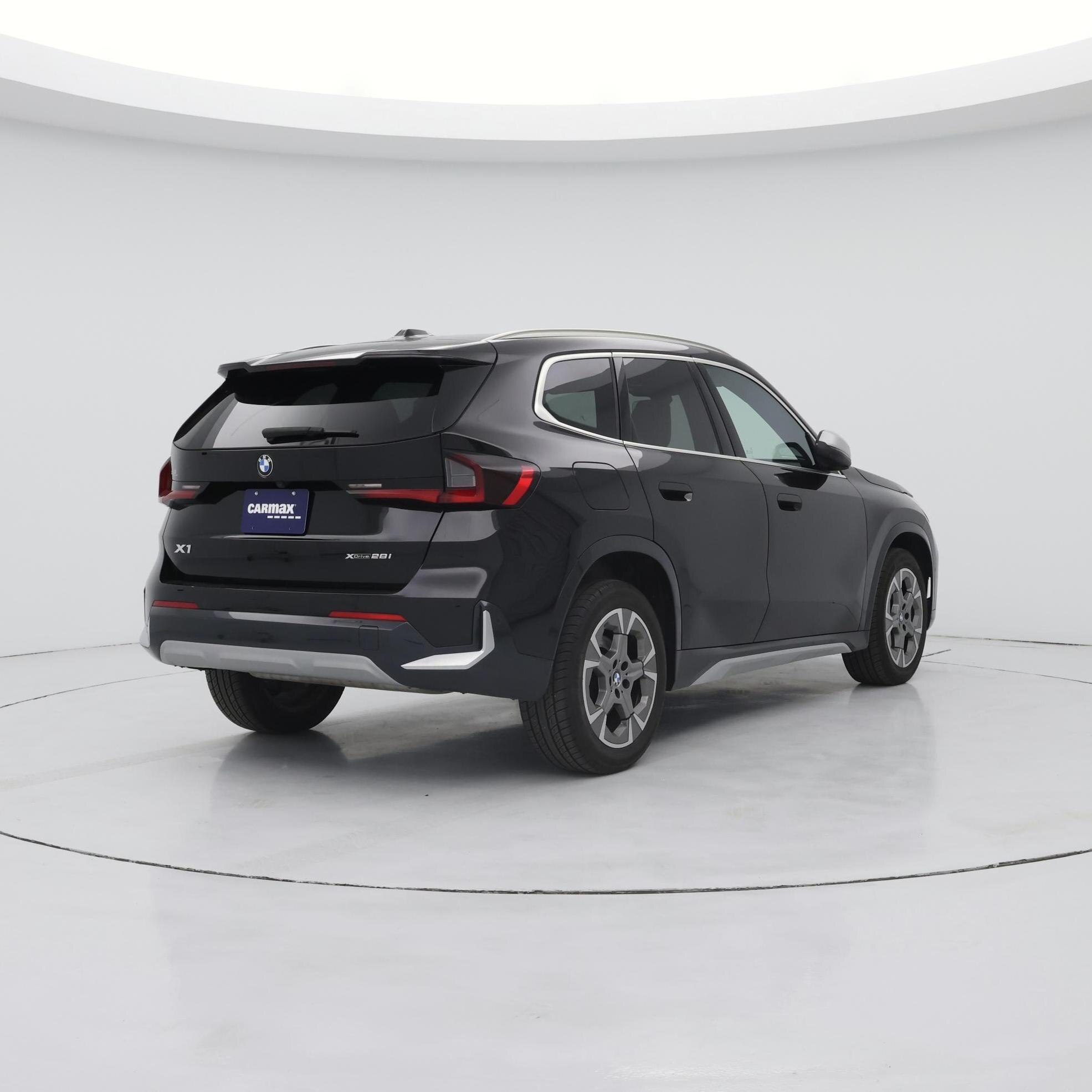 Thumbnail: 2024 BMW X1 - 8