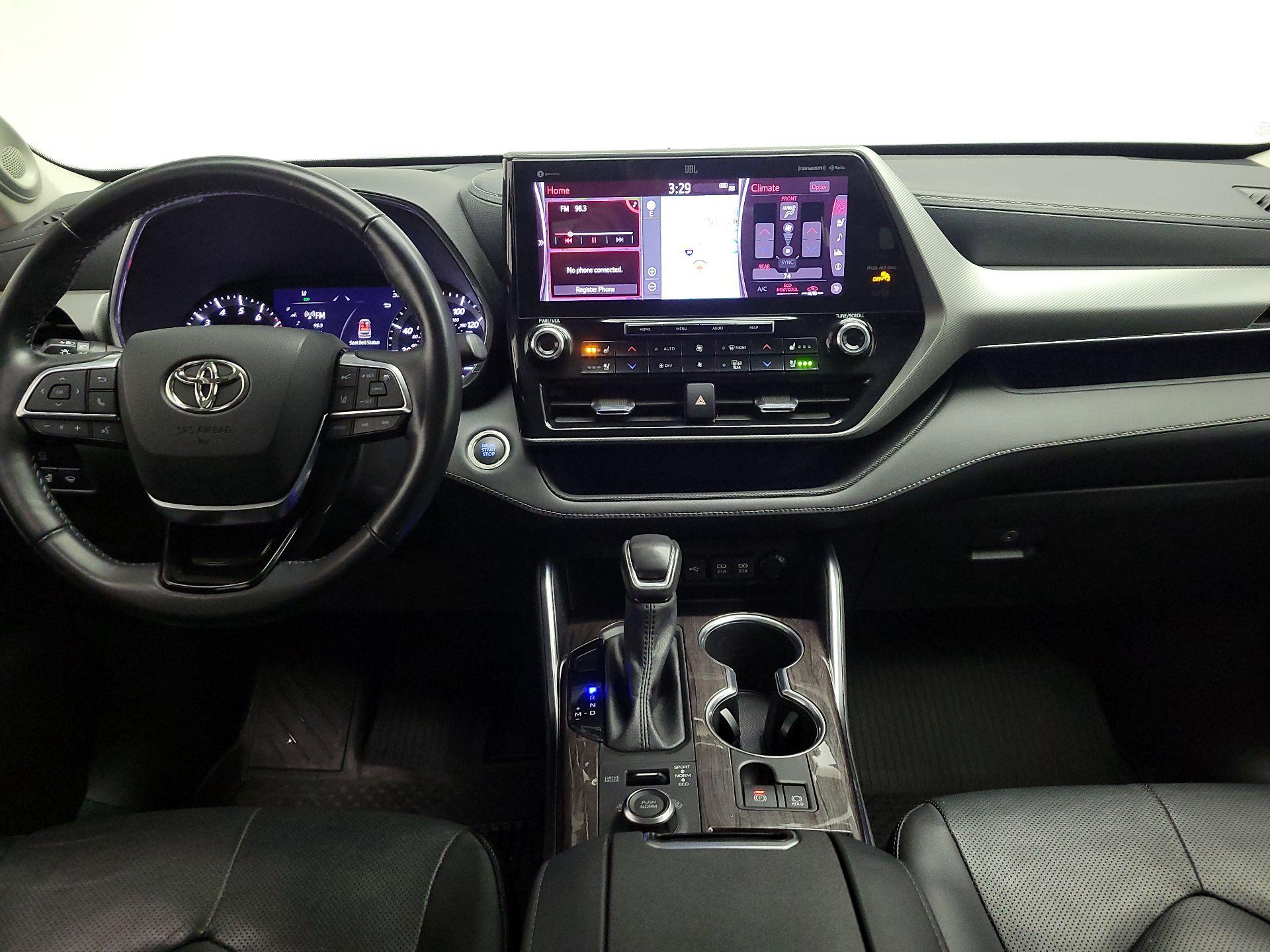 Thumbnail: 2021 Toyota Highlander - 9