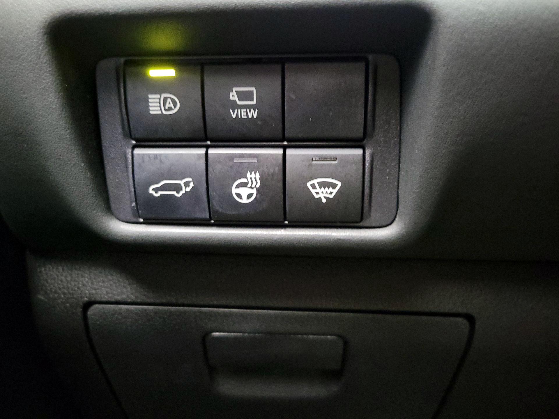 Thumbnail: 2021 Toyota Highlander - 13