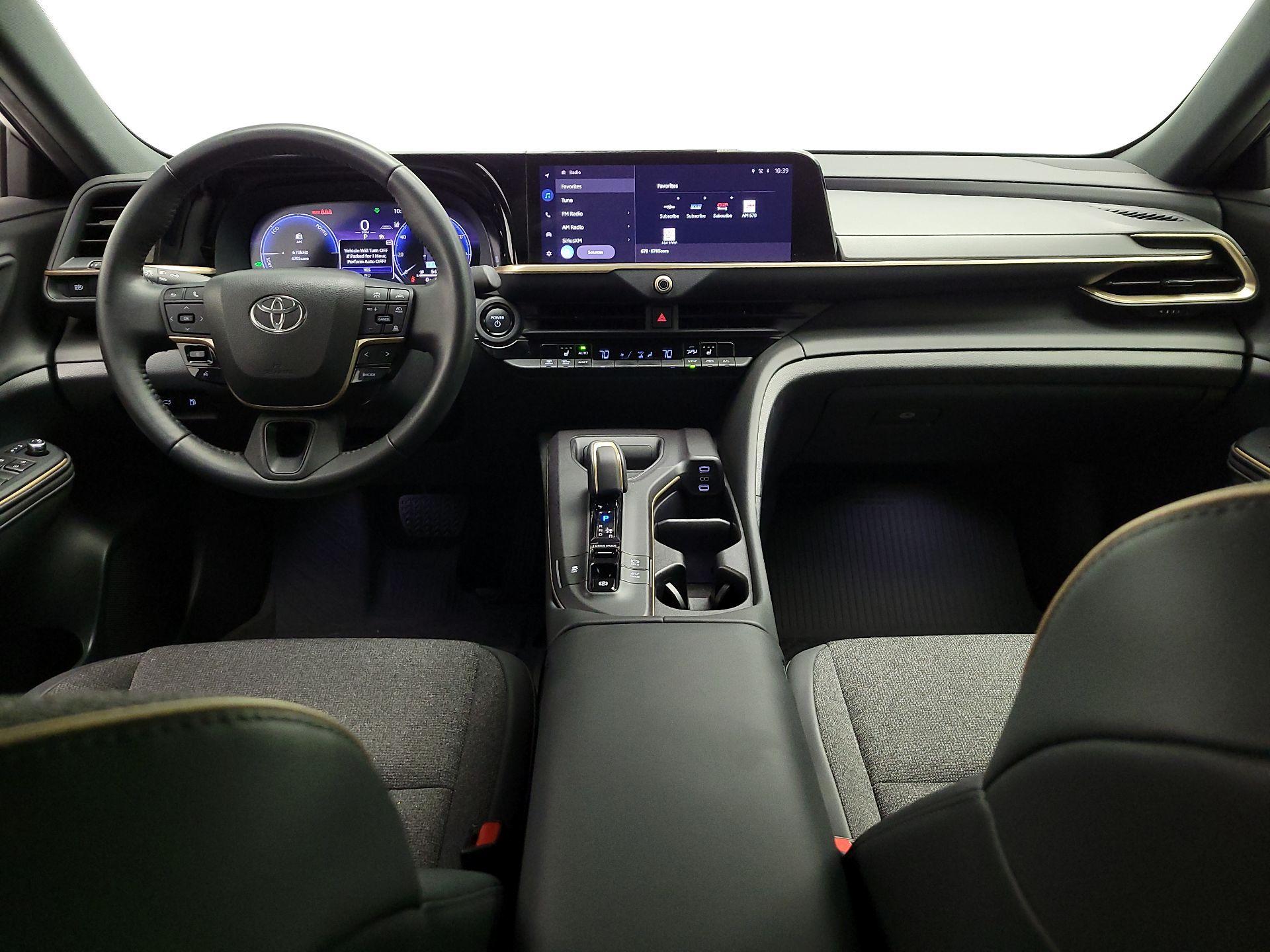 Thumbnail: 2023 Toyota Crown - 9