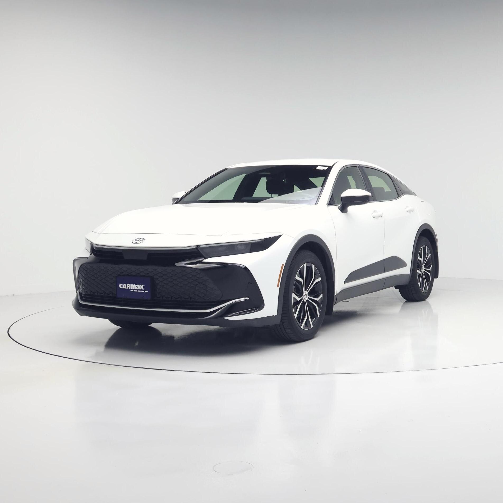 Thumbnail: 2023 Toyota Crown - 4