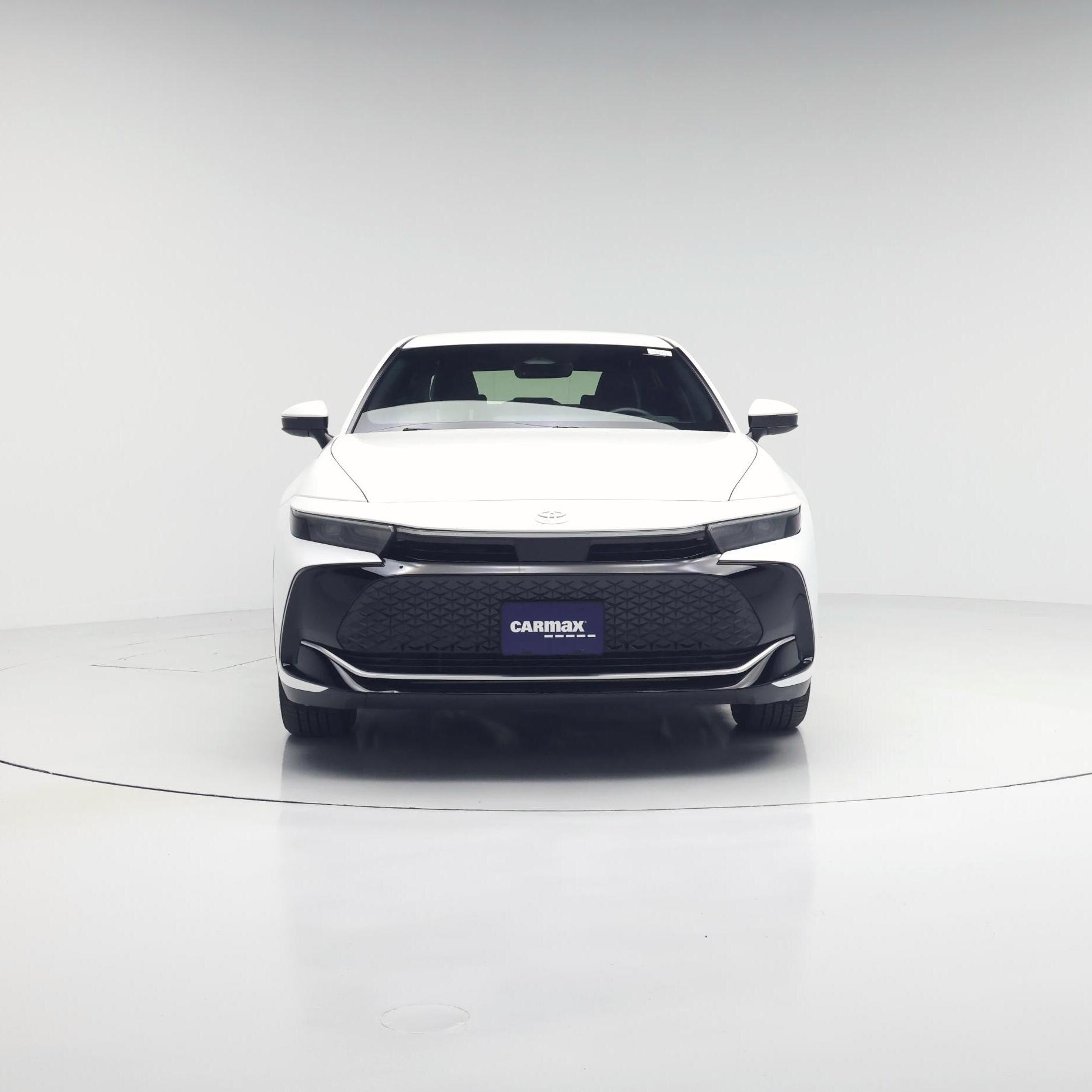 Thumbnail: 2023 Toyota Crown - 5