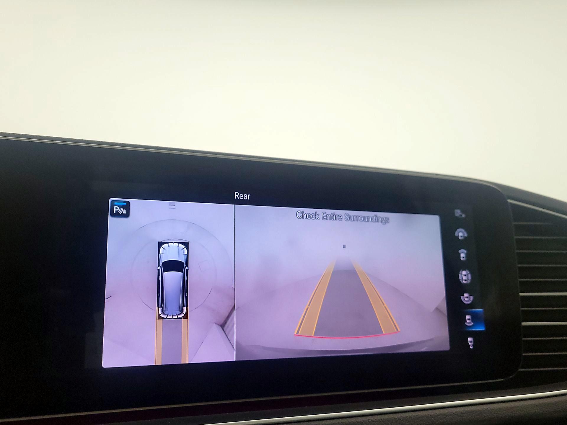 Thumbnail: 2020 Mercedes-Benz GLS - 15