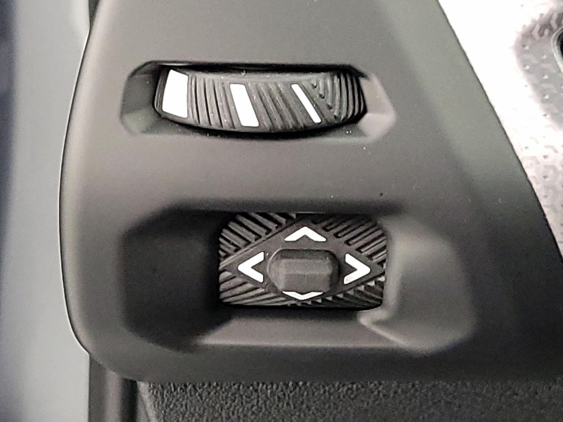 Thumbnail: 2026 BMW 2 Series - 13