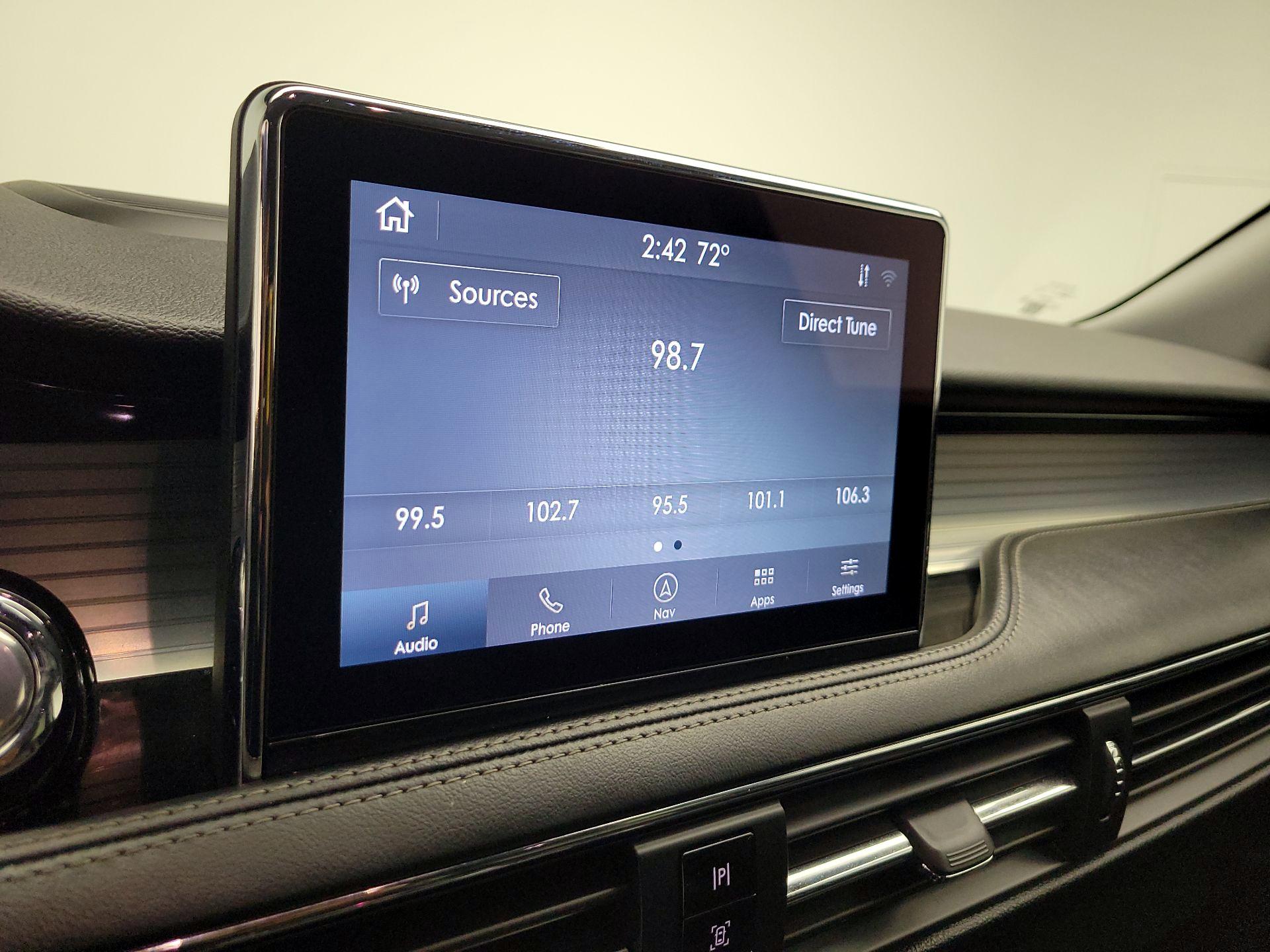 Thumbnail: 2020 Lincoln Corsair - 13